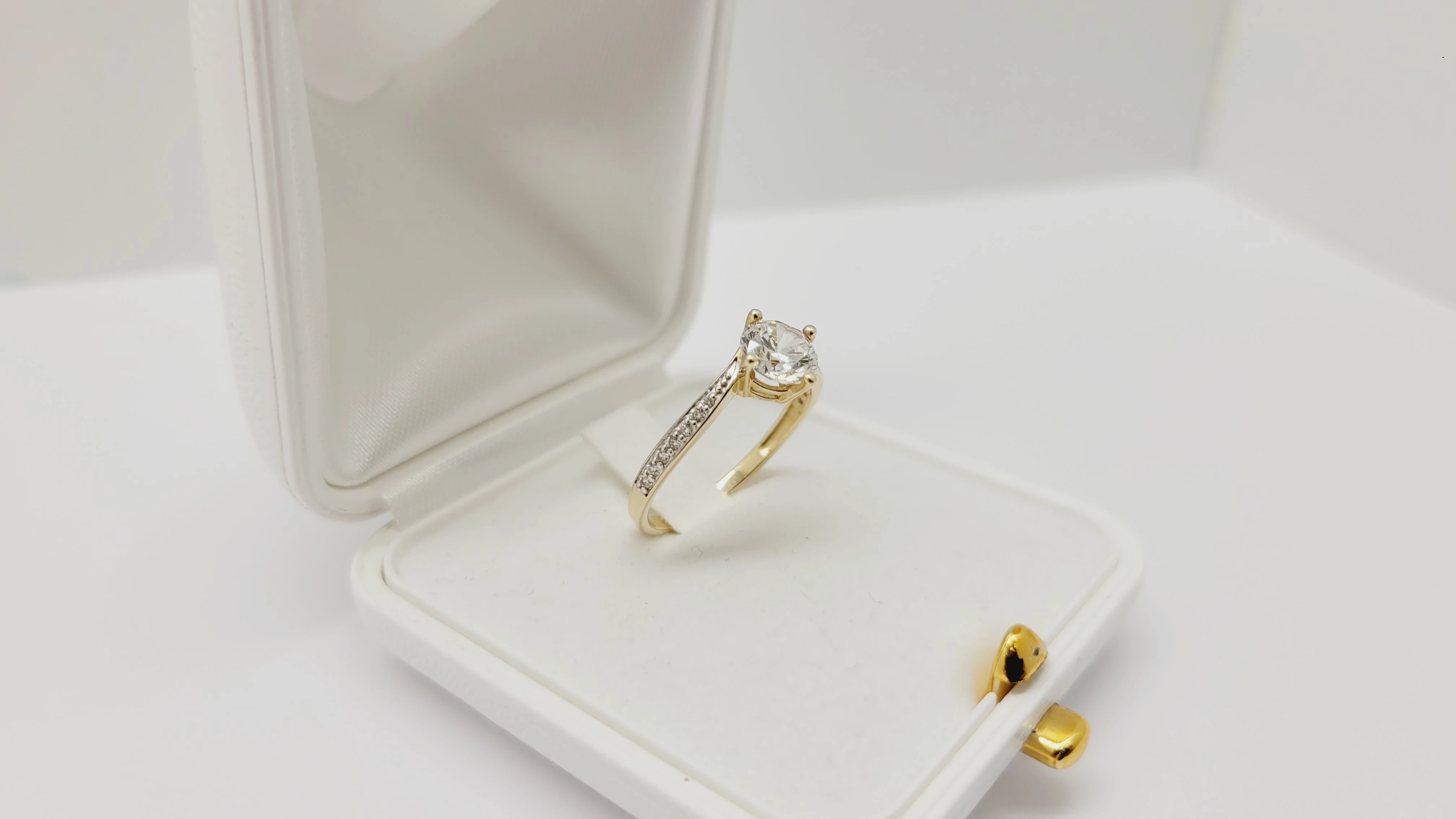 cudowny-zloty-pierscionek-220g-585-r17-pilsudskiego-7-tarnowskie-gory