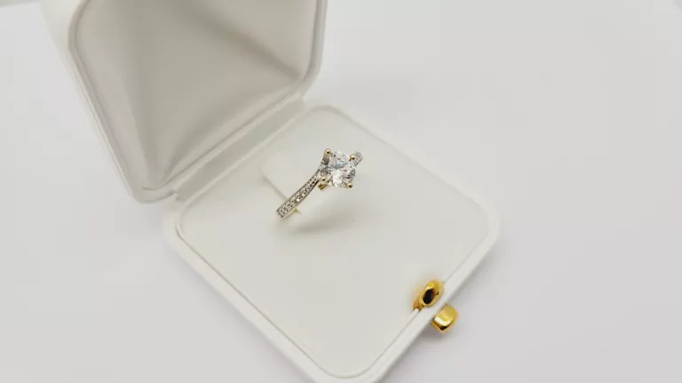 cudowny-zloty-pierscionek-220g-585-r17-ean-gtin-5903772051261