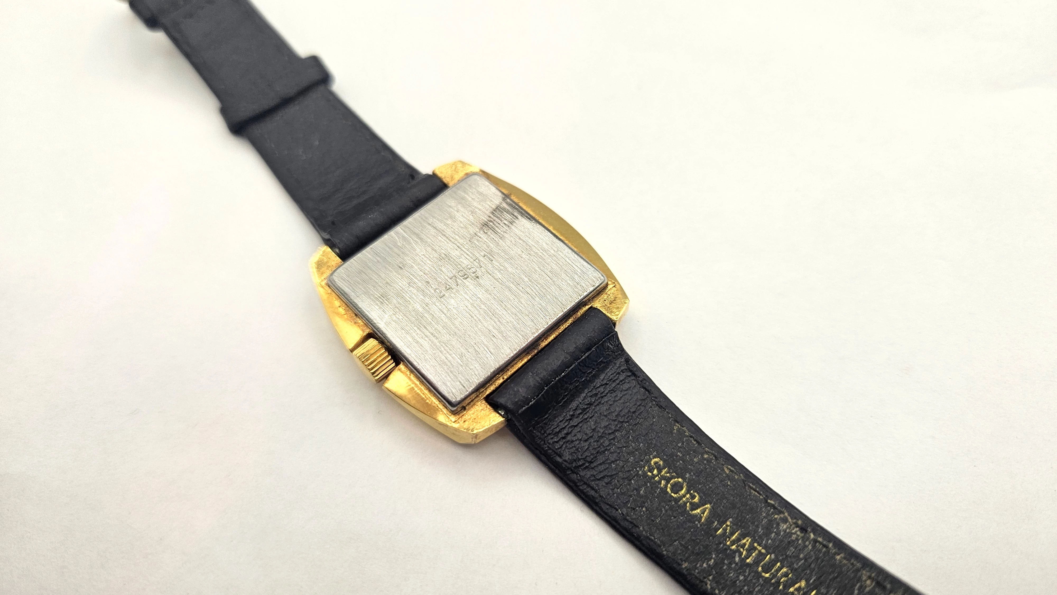 zegarek-meski-nakrecany-rodzaj-129220-1