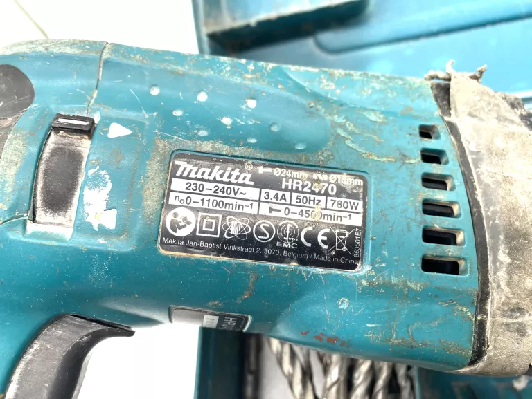 mlotowiertarka-makita-hr2470-780w-walizka-maksymalna-moc-78000