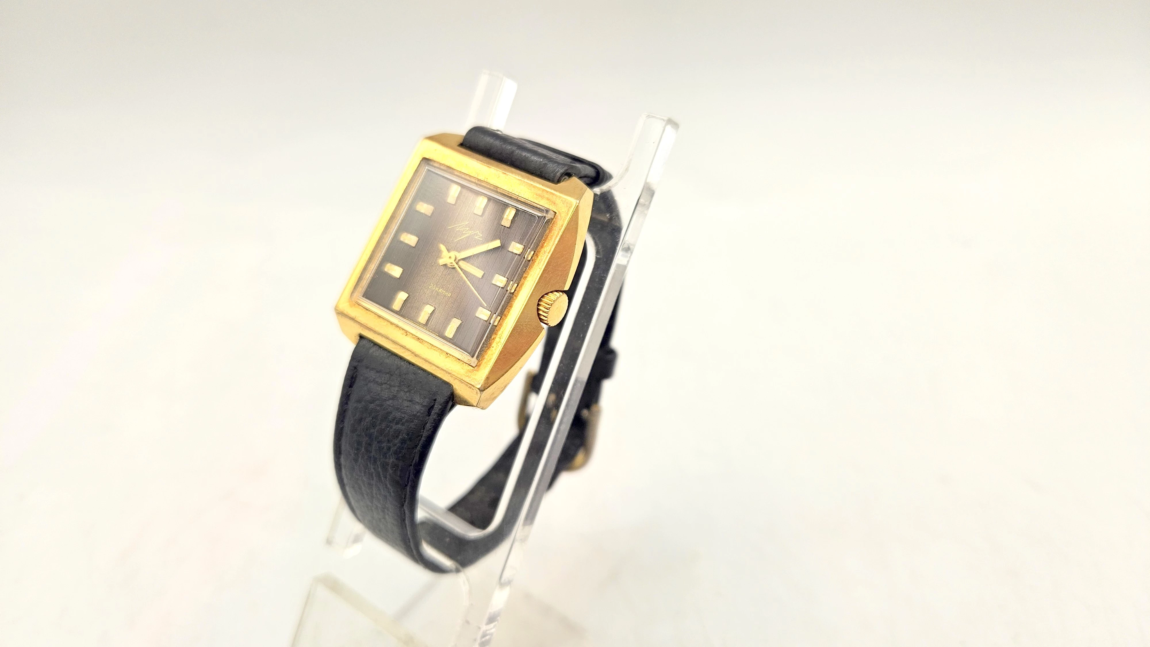 zegarek-meski-nakrecany-wodoszczelnosc-129221-6