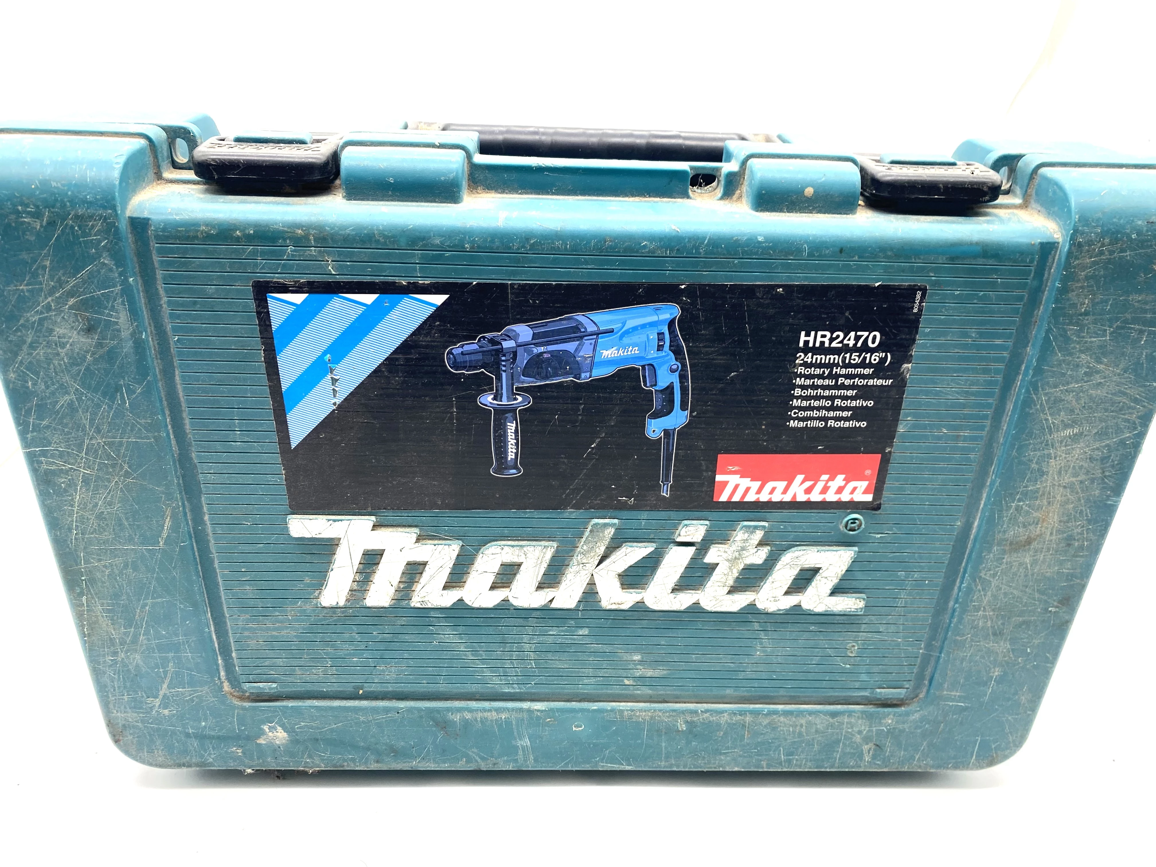 mlotowiertarka-makita-hr2470-780w-walizka-ean-gtin-3615613257320