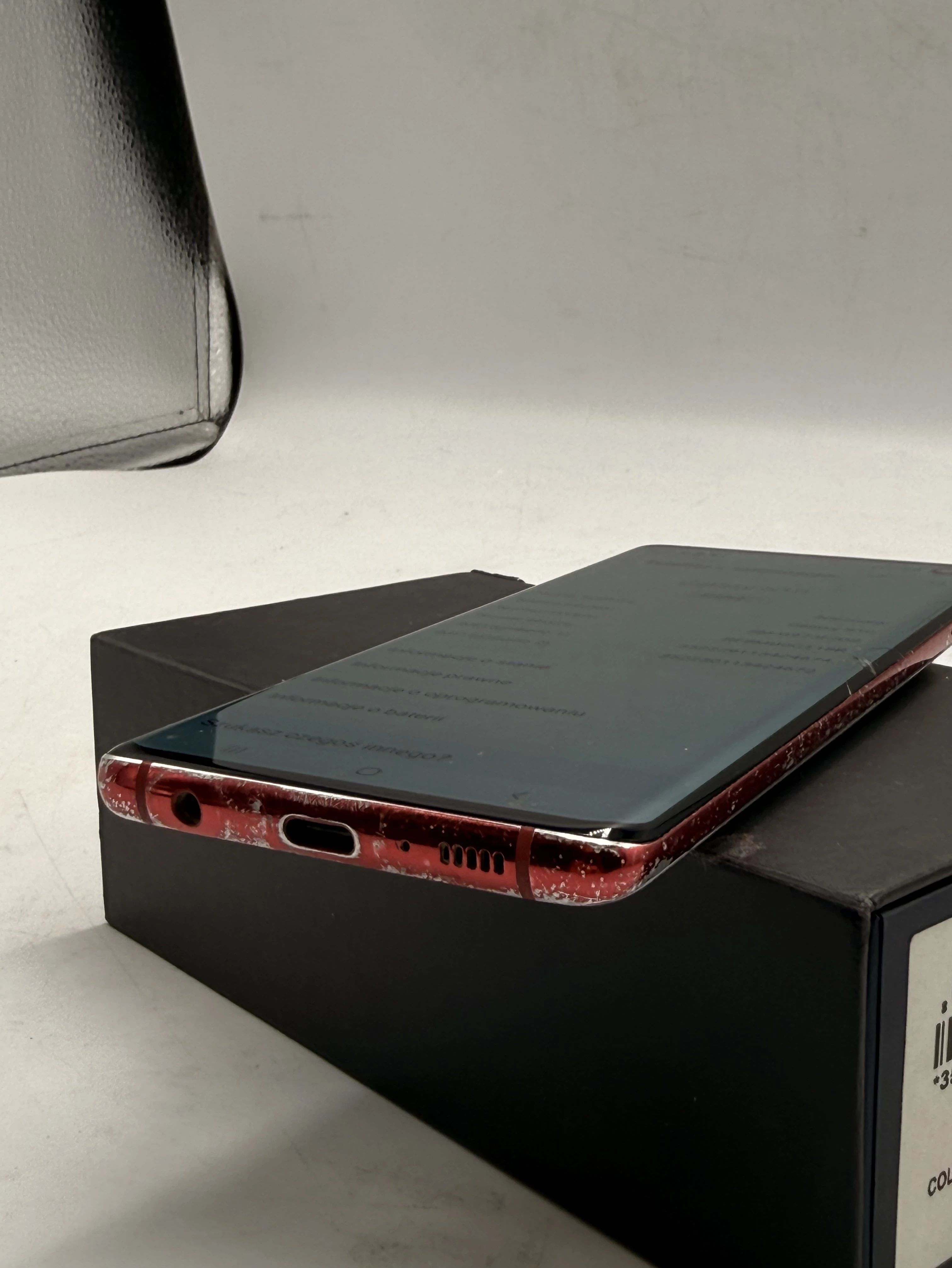 telefon-samsung-galaxy-s10-8128gb-komplet-typ-202685-212929