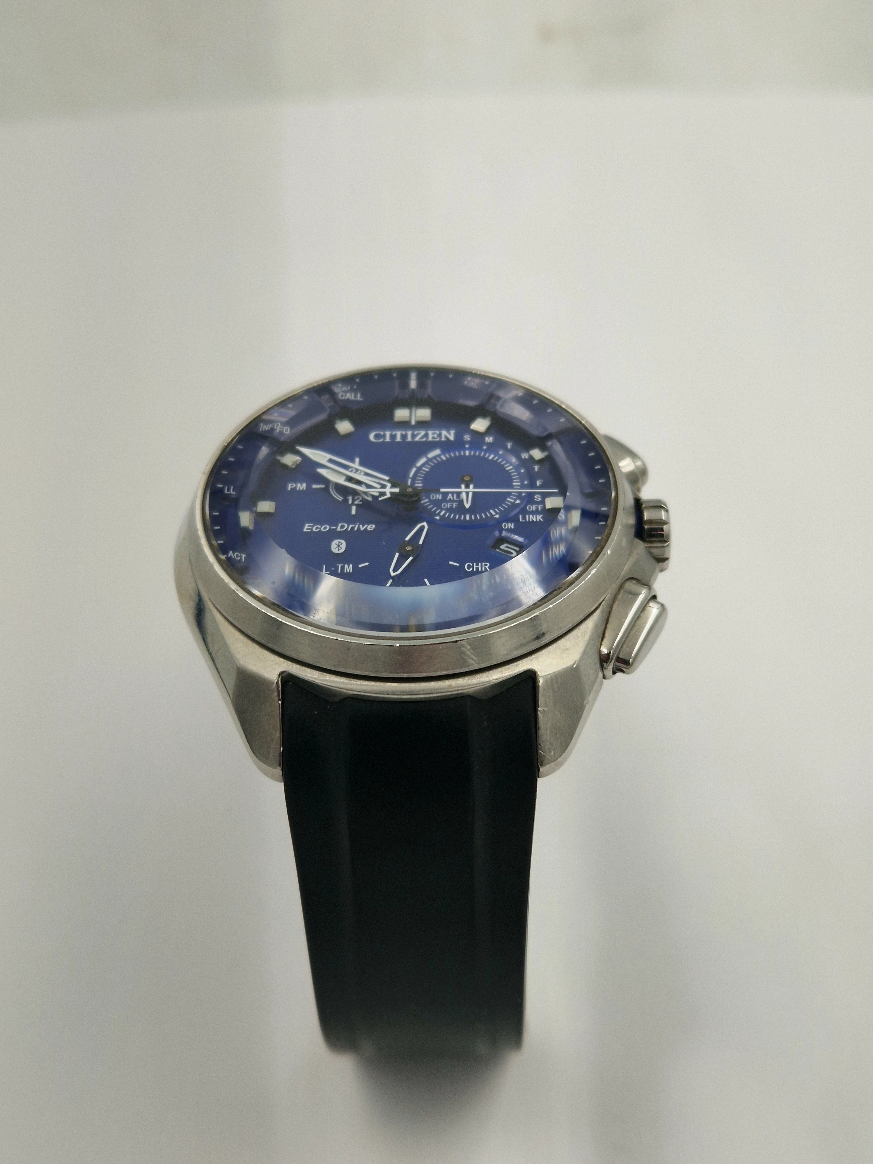 zegarek-citizen-w770-bluetooth-stan-11323-2