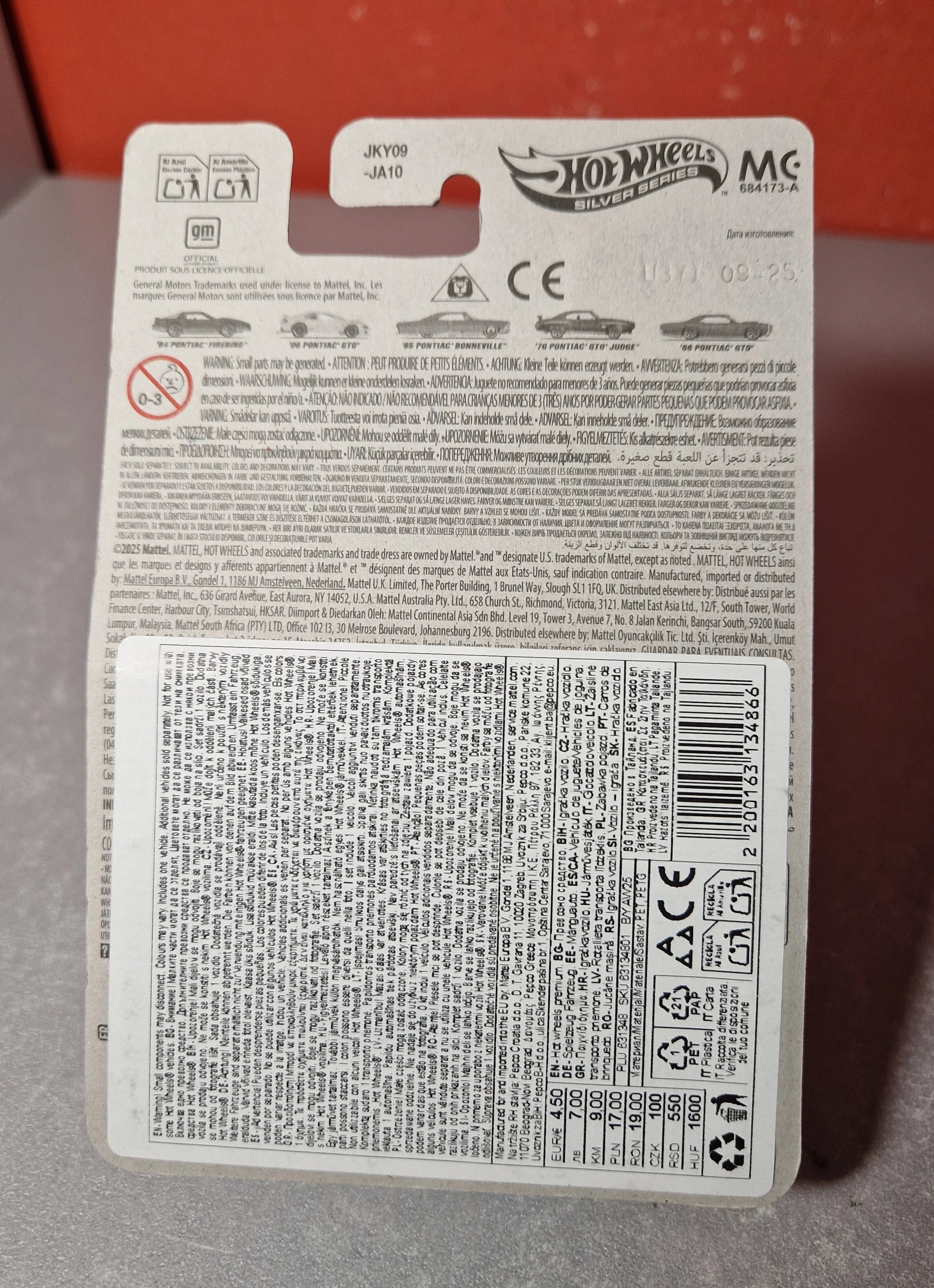 hot-wheels-84-pontiac-firebird-ean-gtin-0887961911077