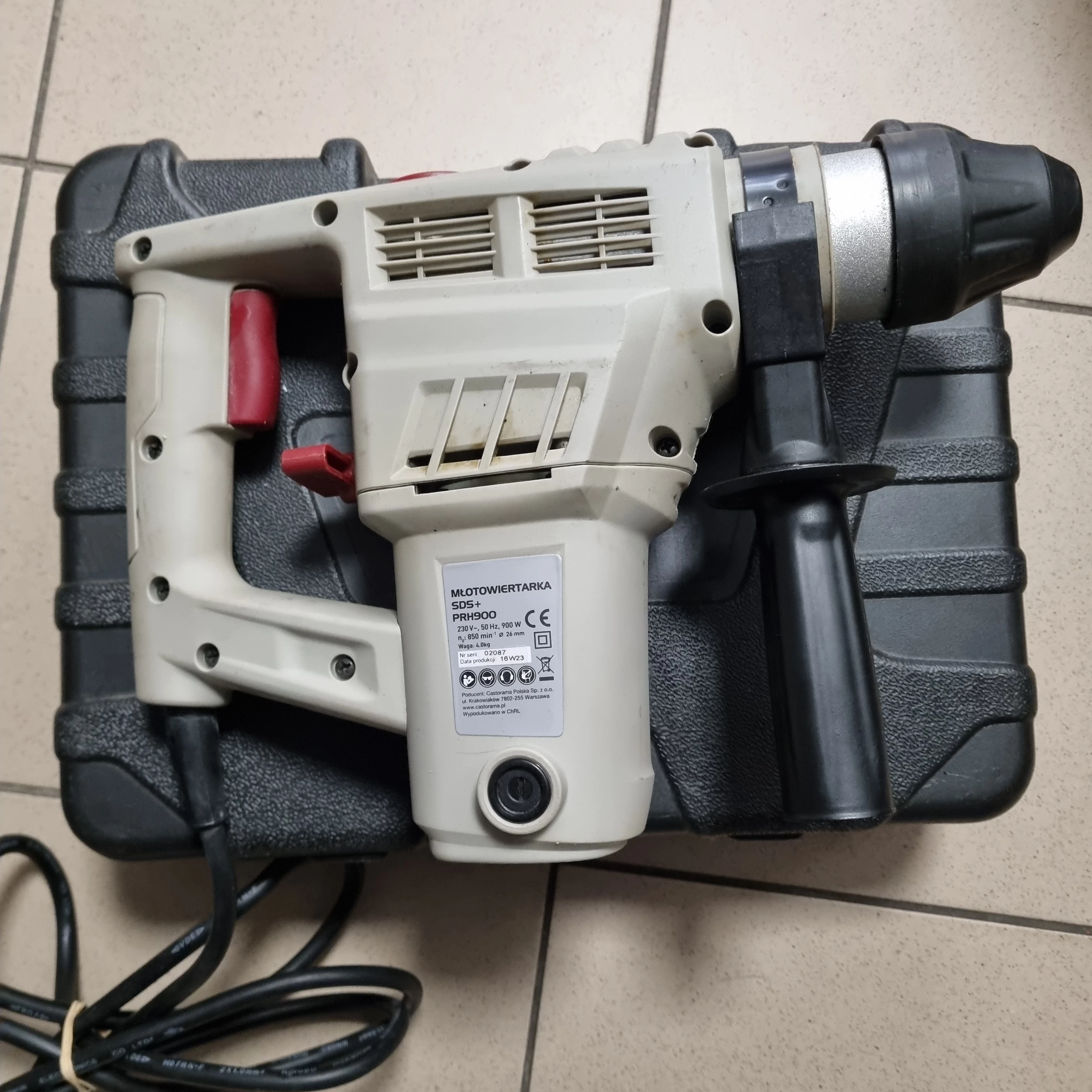 mlotowiertarka-performance-prh900-walizka-funkcyjnosc-205137-222601