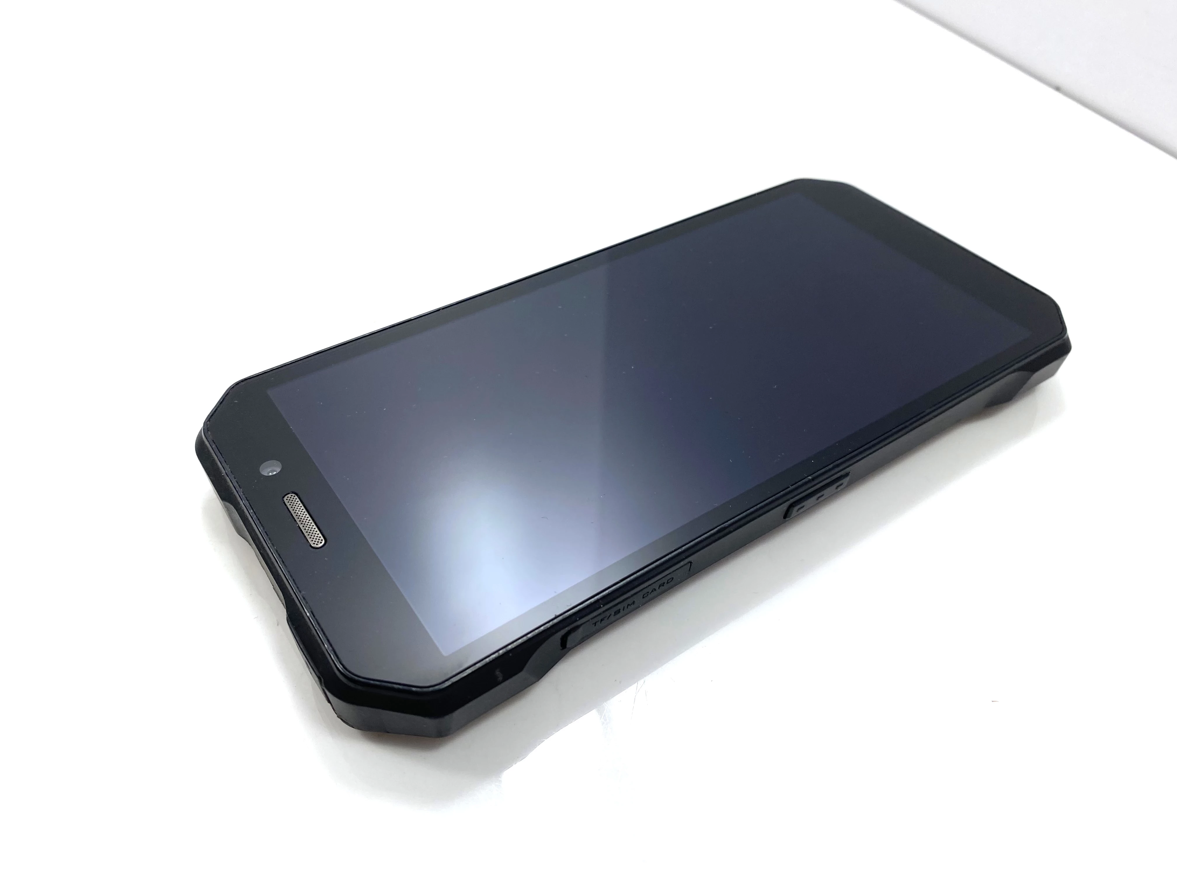 telefon-doogee-s61-kod-producenta-s61-kevlar