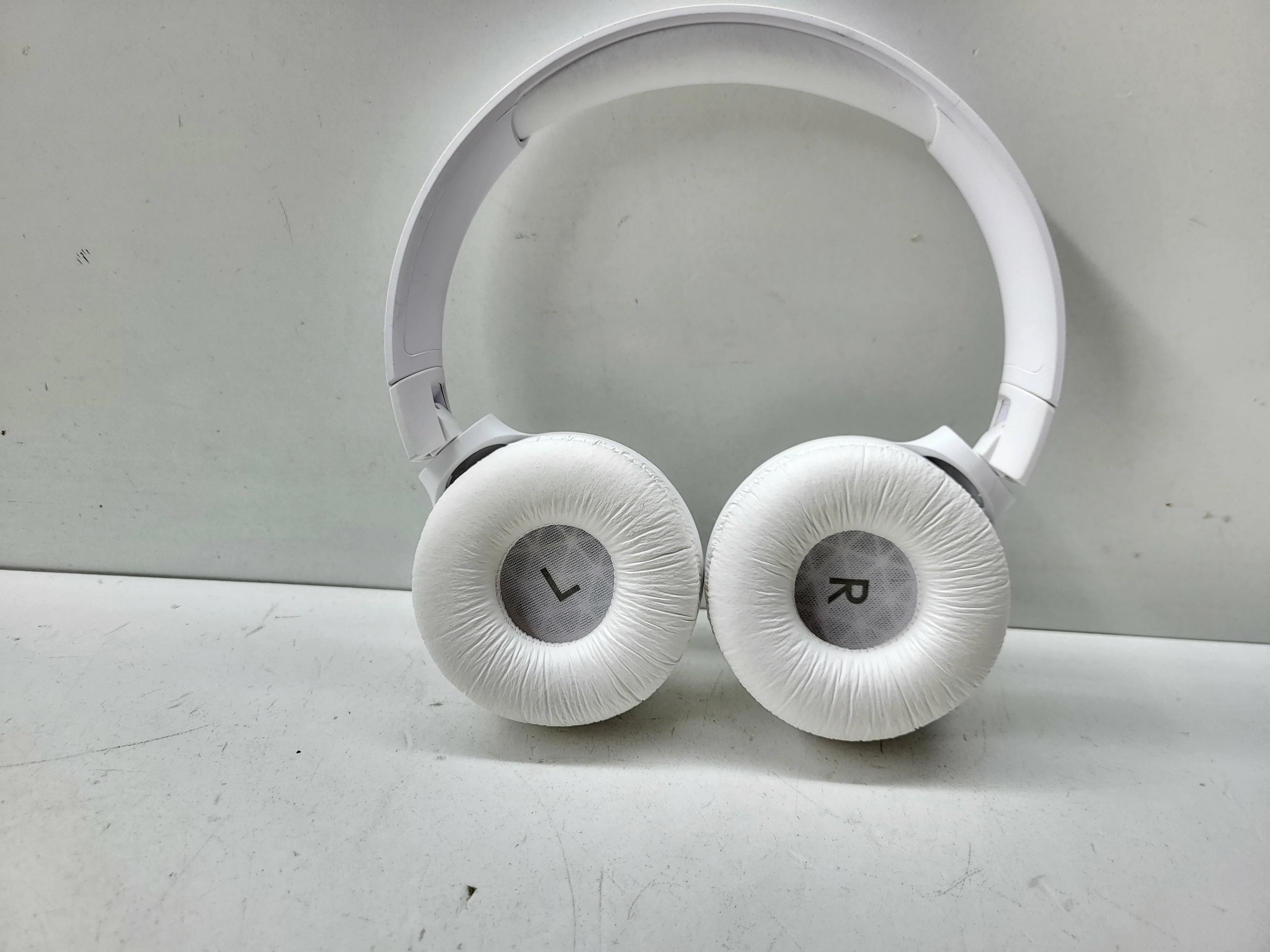 sluchawki-jbl-tune-510bt-pudelko-kolor-dominujacy-129357-2