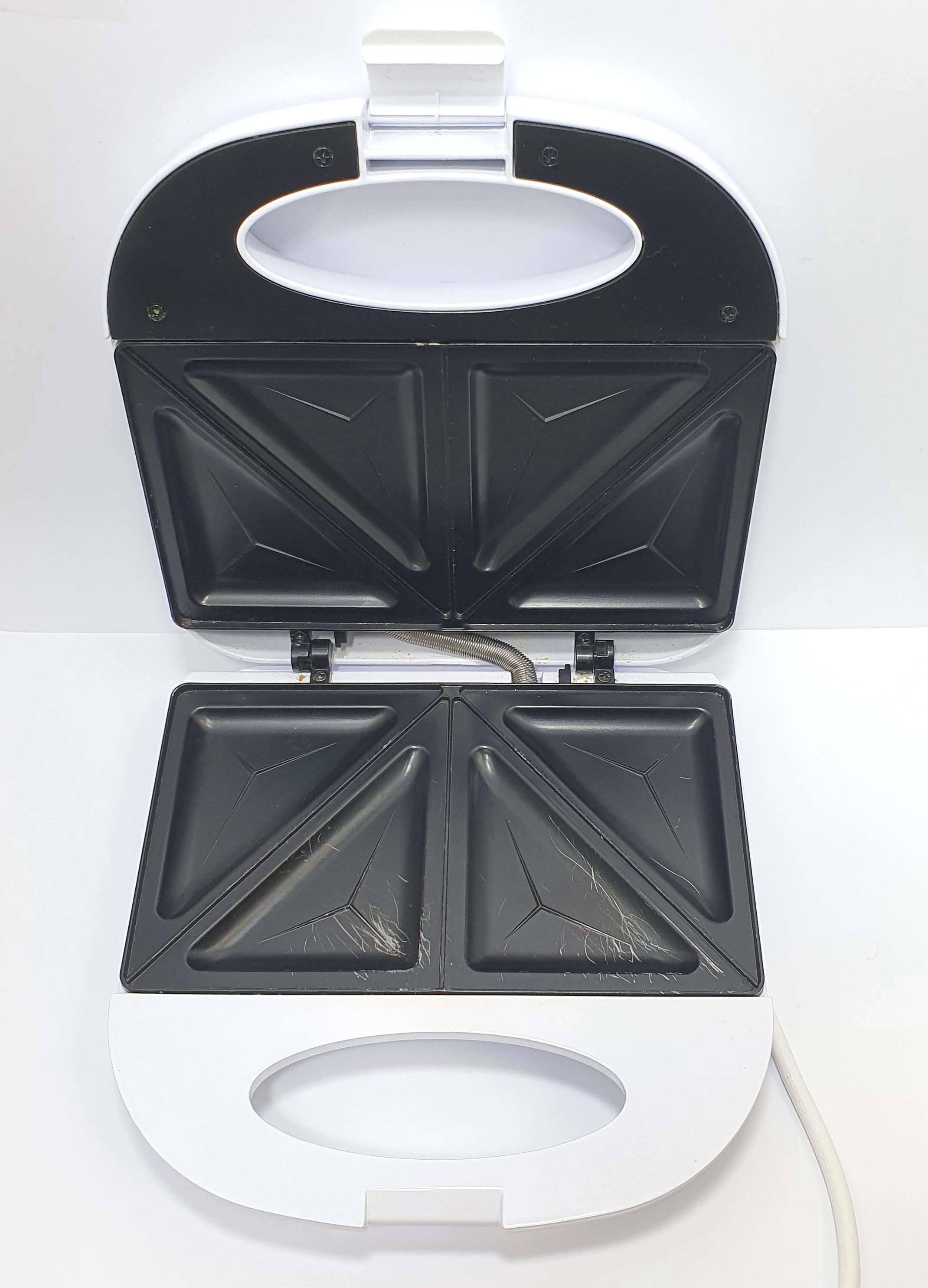 aigostar-toster-opiekacz-do-kanapek-bialy-700-800w-ean-gtin-8433325500382