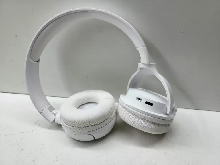 sluchawki-jbl-tune-510bt-pudelko-kod-producenta-jblt510btwhteu