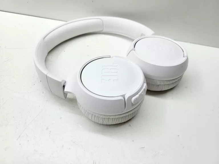 sluchawki-jbl-tune-510bt-pudelko-transmisja-sygnalu-203713-217785