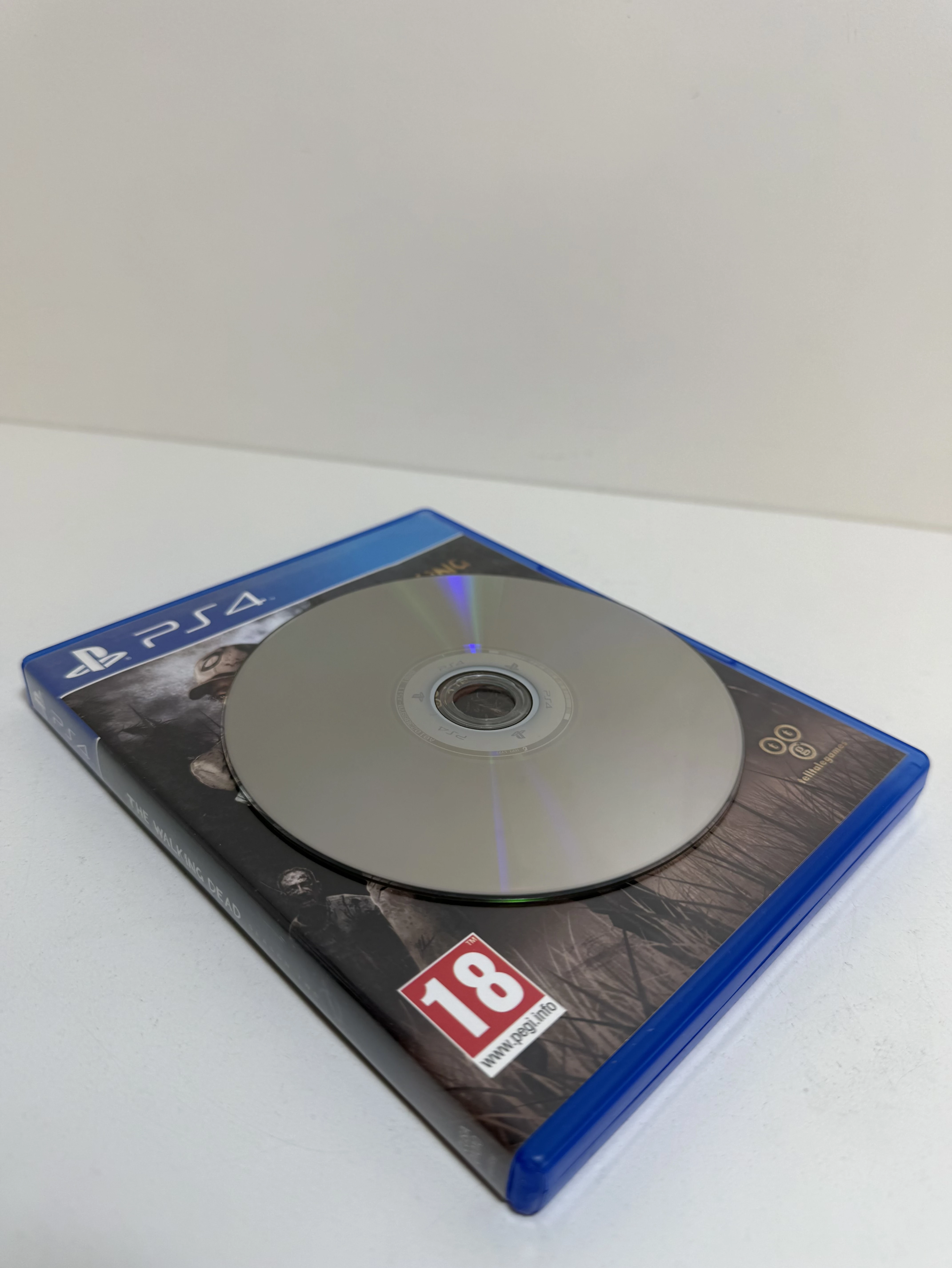 gra-the-walking-dead-ps4-stan-11323-2