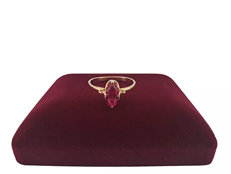 piekny-zloty-pierscionek-z-rozowym-oczkiem-236g-585-pilsudskiego-8-konskie-unico