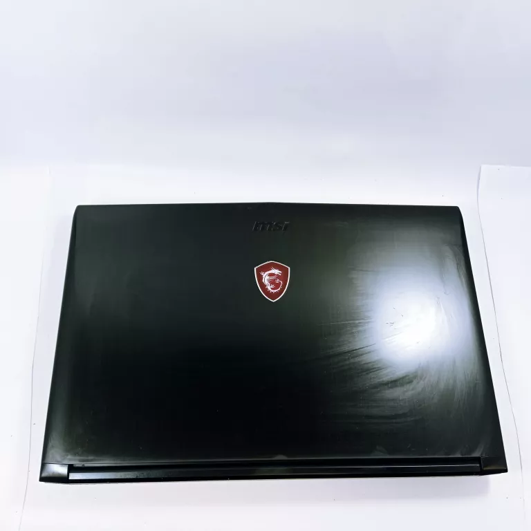 laptop-msi-gv62-7rc-at-opis-stan-11323-2