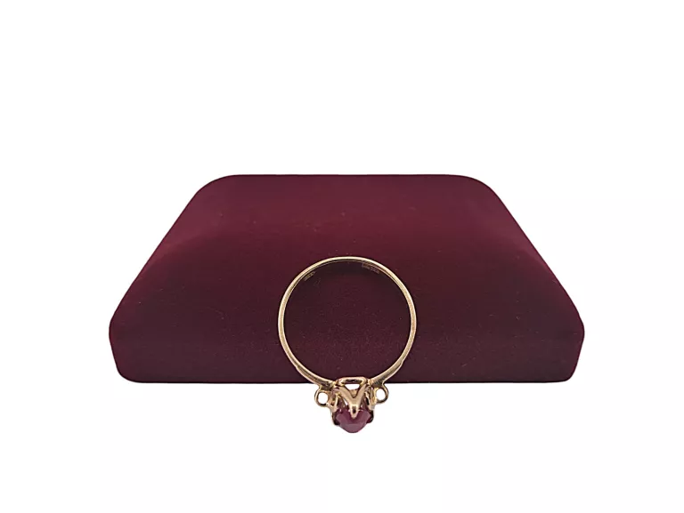 piekny-zloty-pierscionek-z-rozowym-oczkiem-236g-585-waga-236