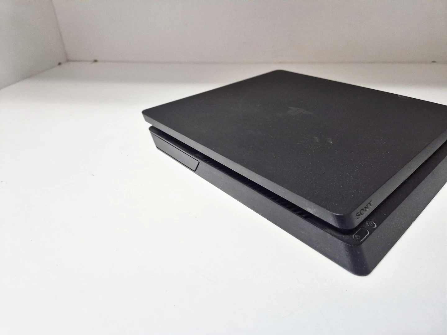 konsola-sony-ps4-cuh-2116b-1tb-pad-gry-w-zestawie-205998-225570