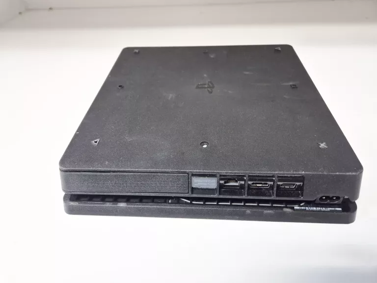 konsola-sony-ps4-cuh-2116b-1tb-pad-dysk-wbudowana-pamiec-5179-352249