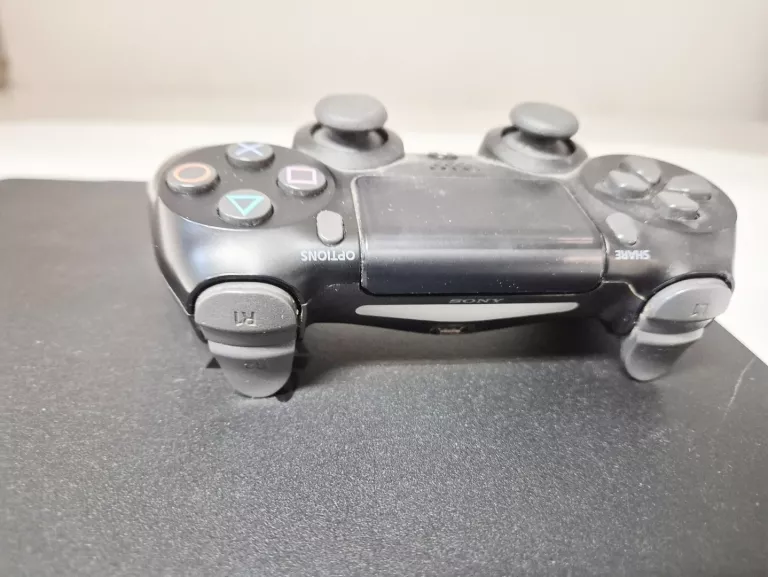 konsola-sony-ps4-cuh-2116b-1tb-pad-kod-producenta-cuh-2116b