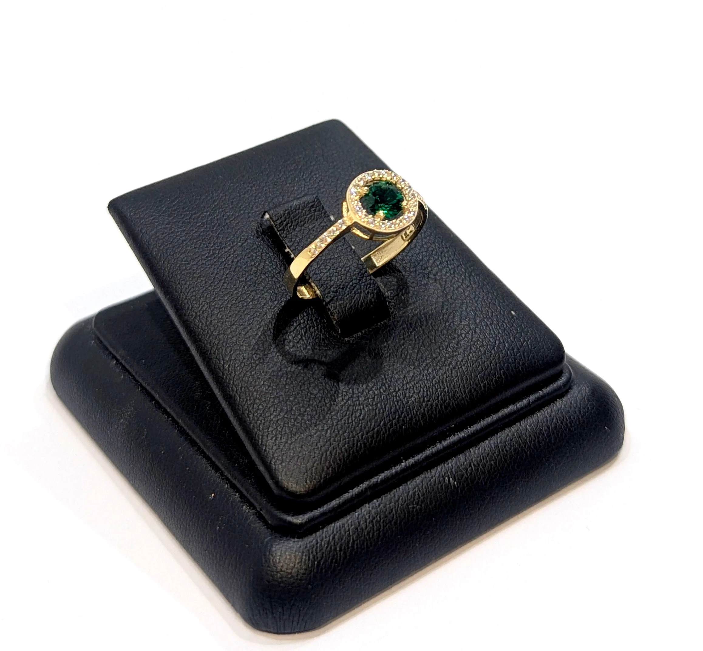 srebrny-pierscionek-z-zielona-cyrkonia-prp925-r19-133-g-proba-srebra-206658-228258