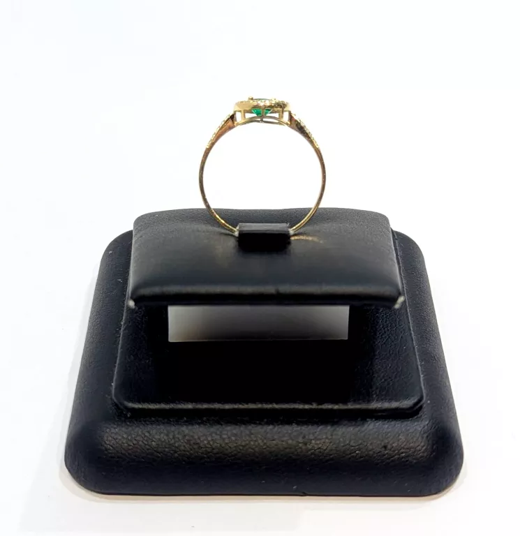 srebrny-pierscionek-z-zielona-cyrkonia-prp925-r19-133-g-kolor-249512-1647426