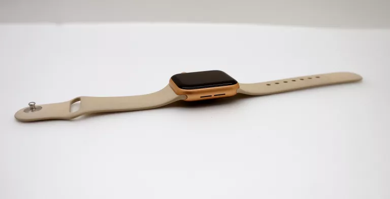 smartwatch-apple-watch-series-4-gps-cellular-40mm-rozowy-stan-11323-2