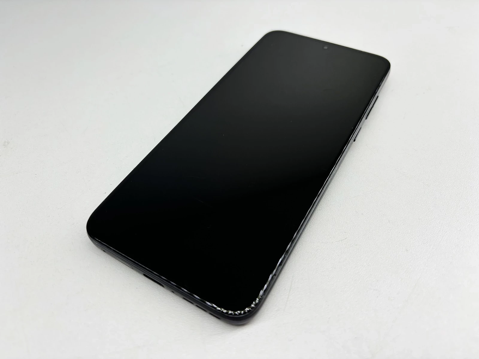 smartfon-motorola-edge-30-neo-8-gb-128-gb-5g-czarny-stan-11323-2