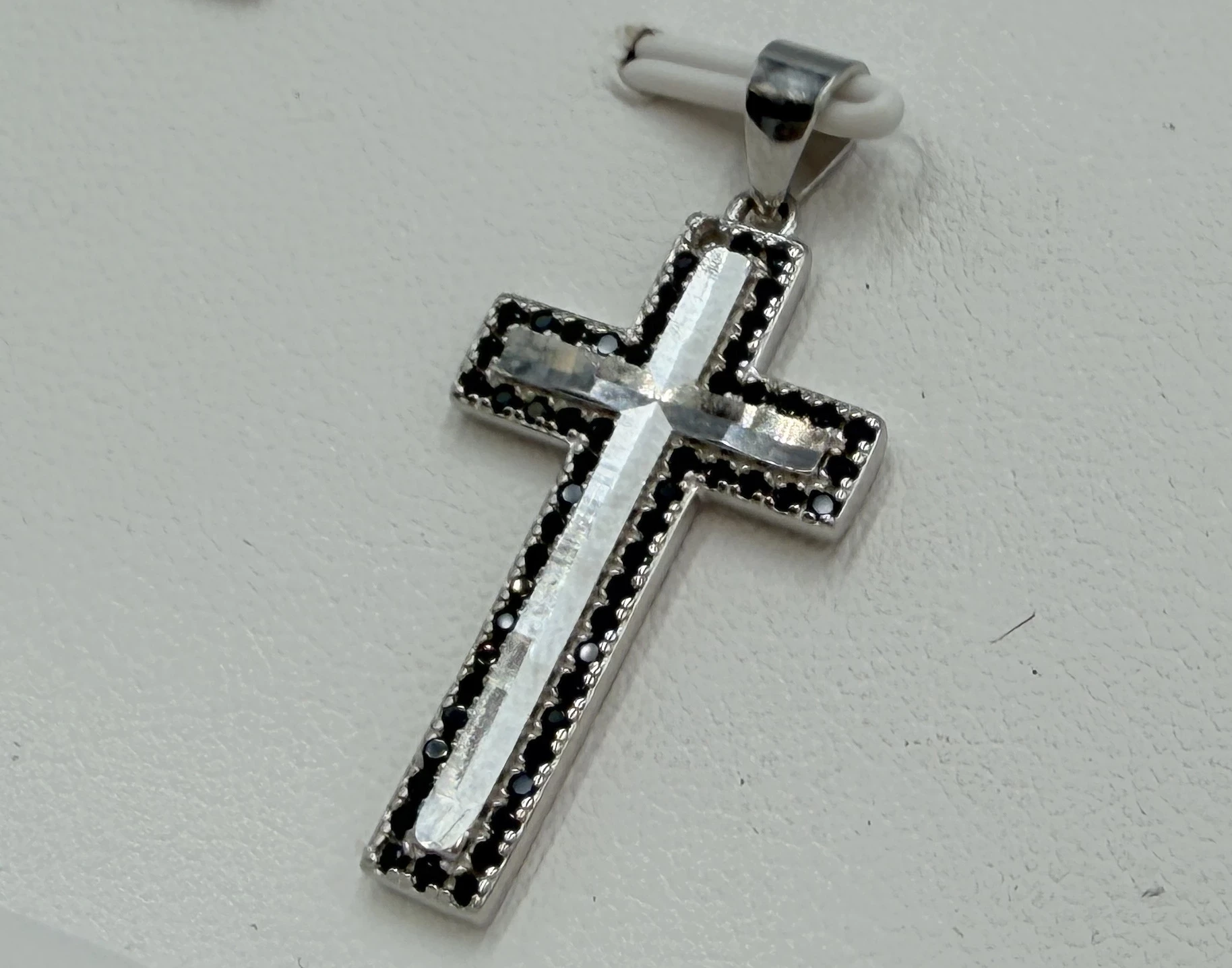 srebro-wyrob-jubilerski-uzywany-srebrna-zawieszka-925-207g-krzyz-rodzaj-2205-2