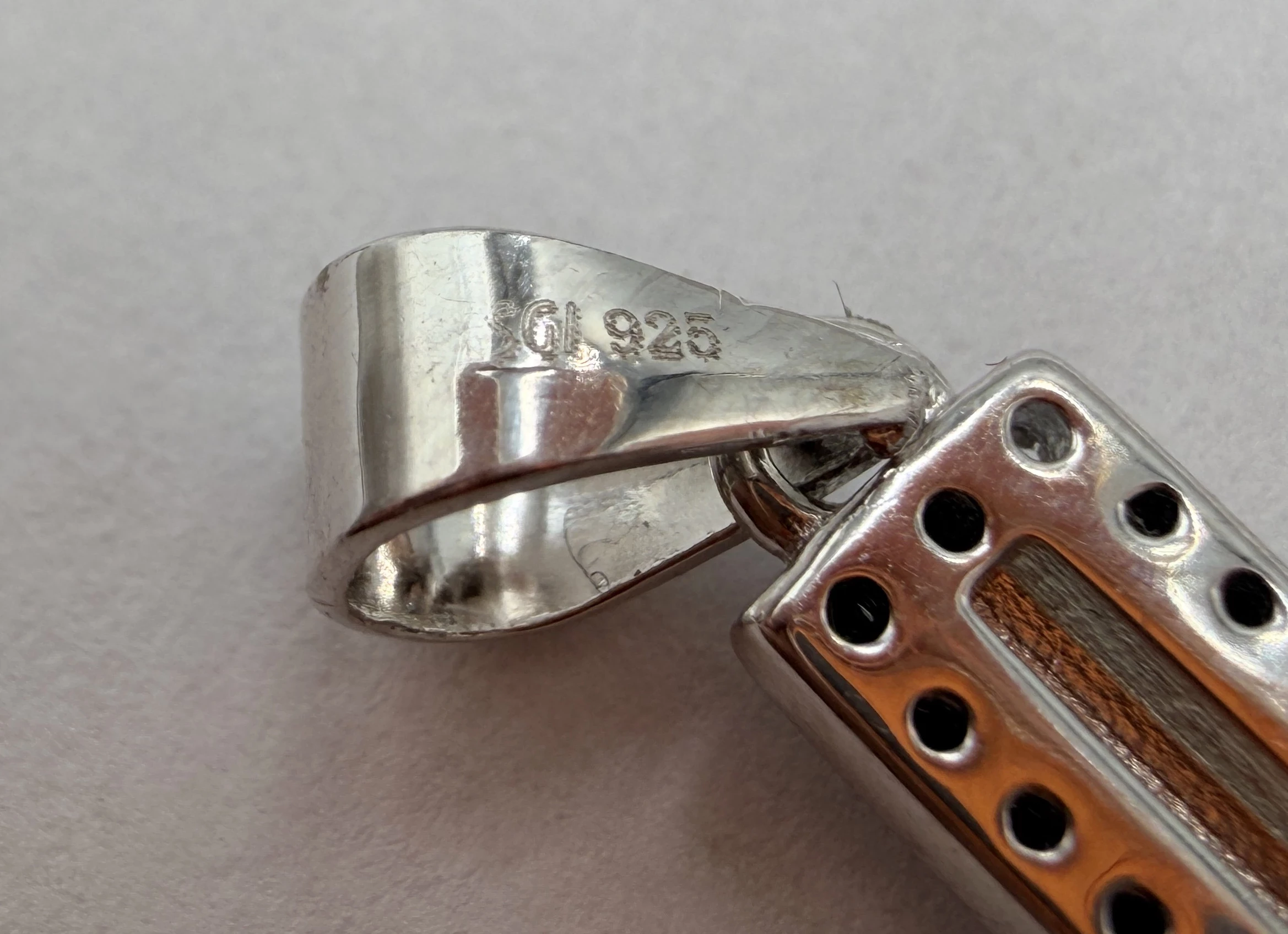 srebro-wyrob-jubilerski-uzywany-srebrna-zawieszka-925-207g-krzyz-kamien-17088-524288