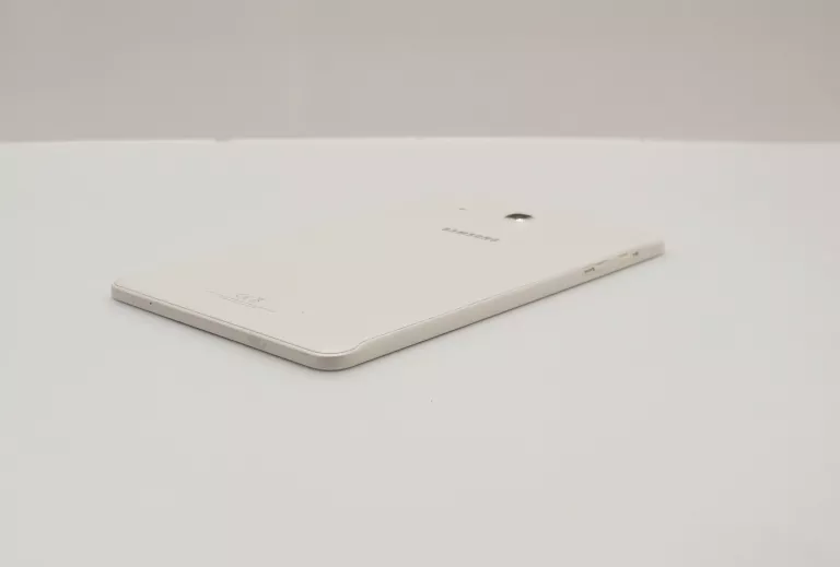 tablet-samsung-sm-t561-96-15-gb-8-gb-bialy-system-operacyjny-16332-1