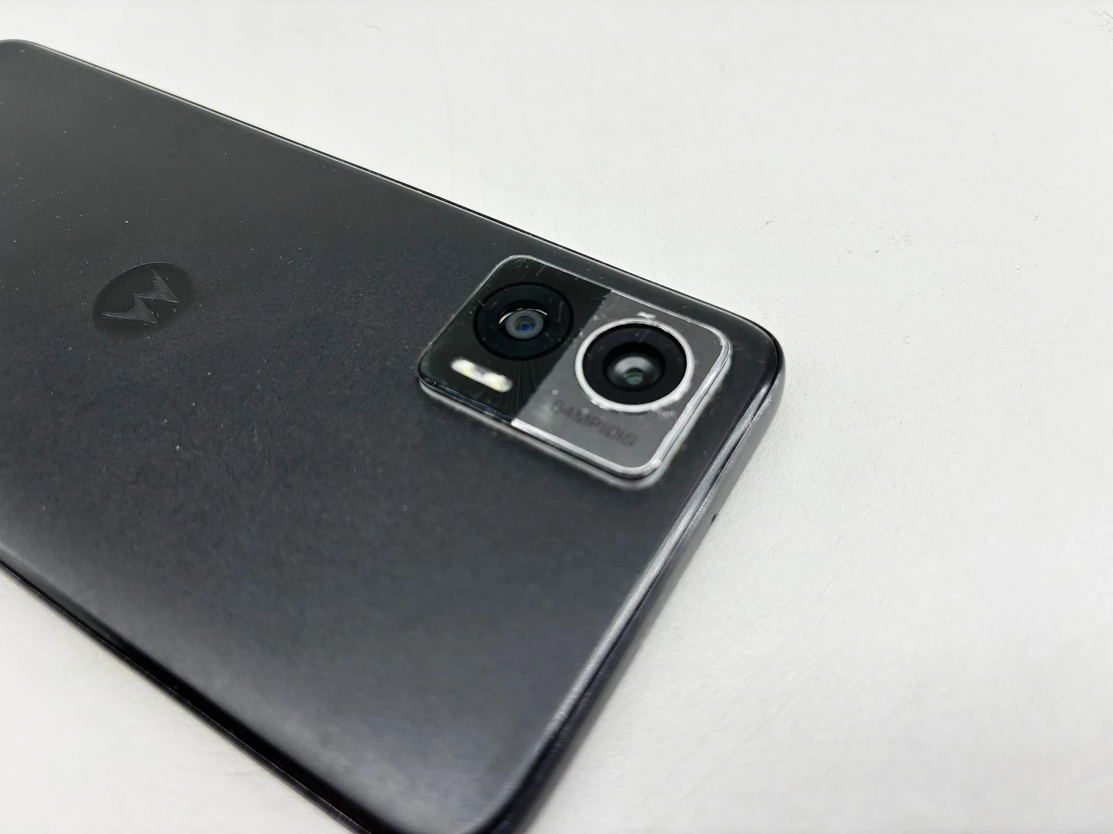 smartfon-motorola-edge-30-neo-8-gb-128-gb-5g-czarny-wbudowana-pamiec-202869-214189