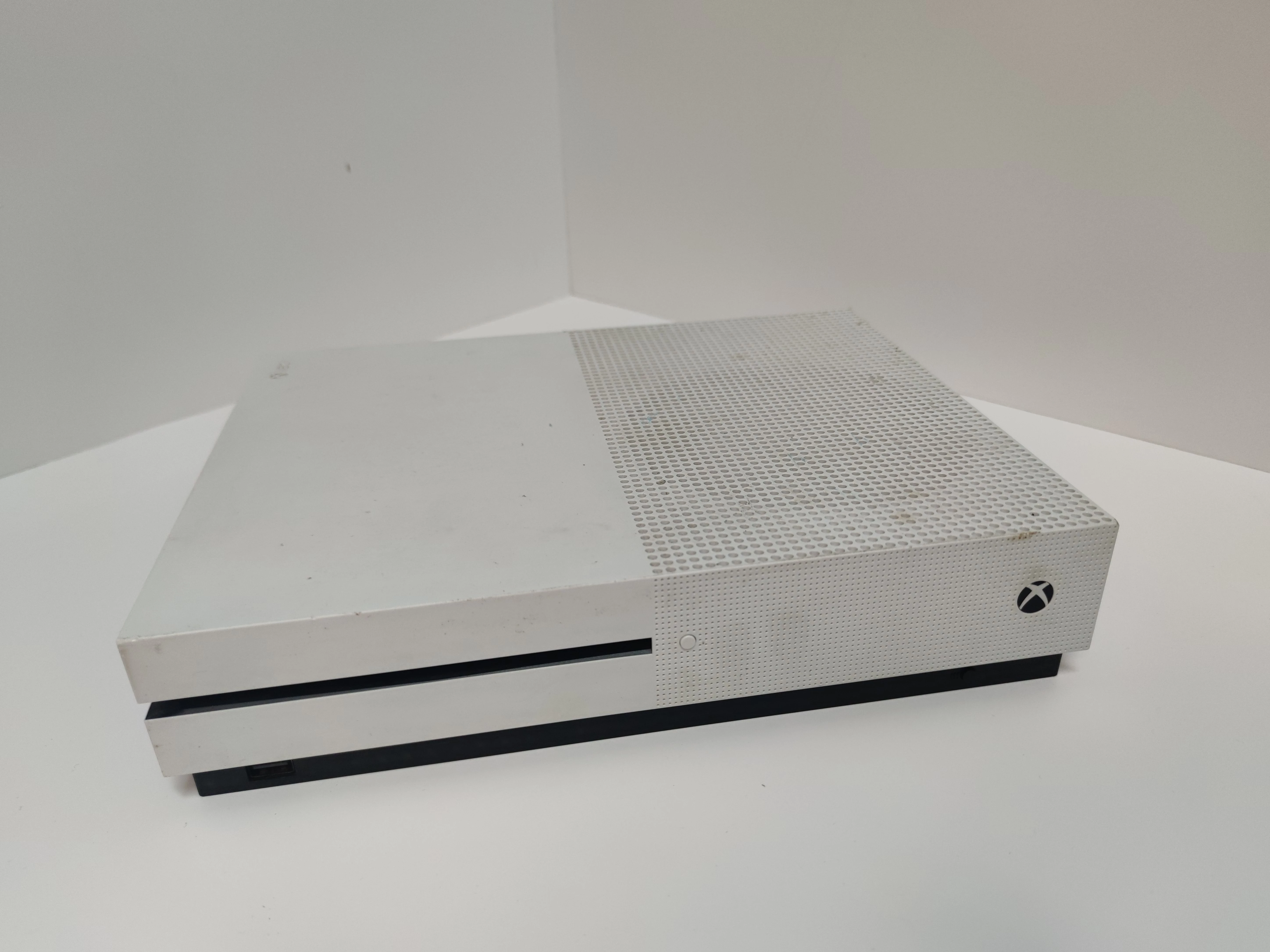 konsola-xbox-one-s-500-gb-stan-11323-2