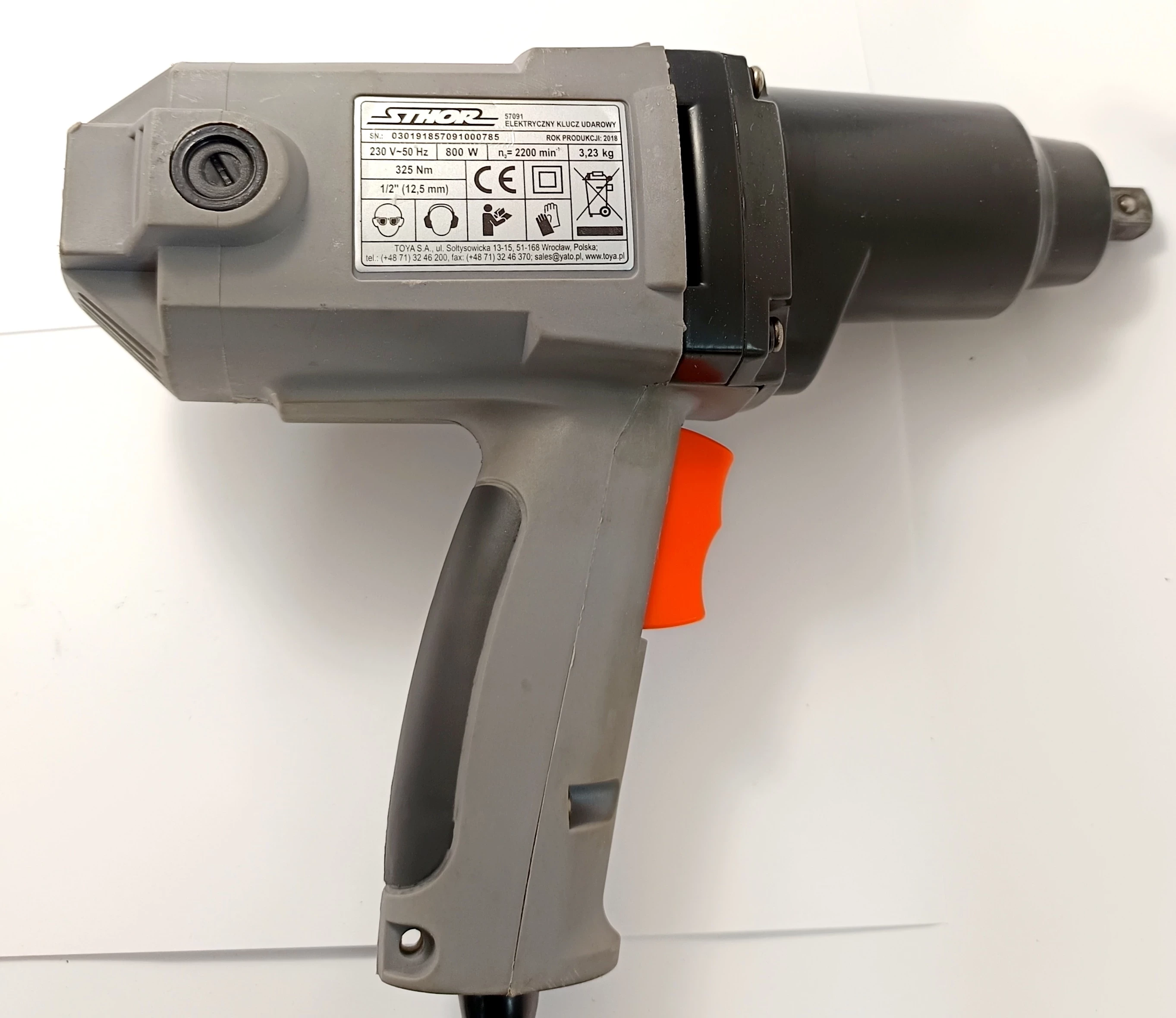 klucz-udarowy-sthor-57091-pojemnosc-akumulatora-000