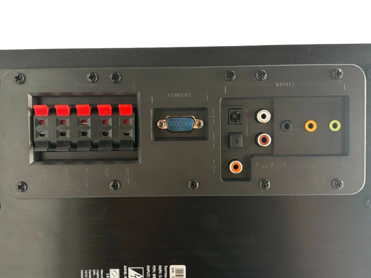 zestaw-glosnikow-logitech-z906-51-1000w-thx-surround-dts-subwoofer-model-z906