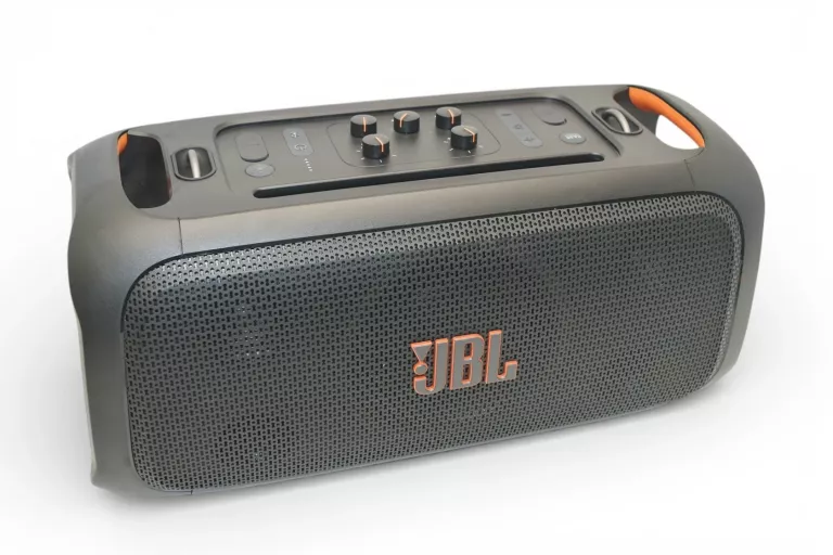 jbl-partybox-on-the-go-essential-moc-10000
