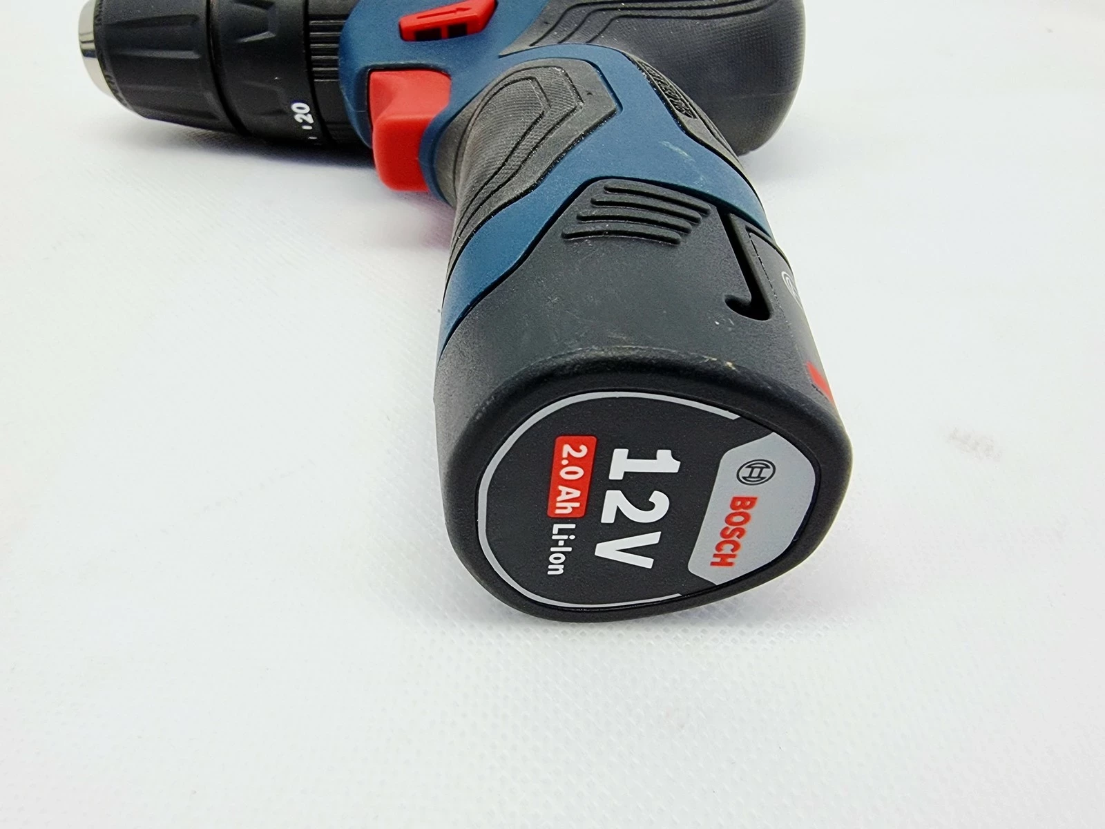 wiertarko-wkretarka-bosch-professional-gsr-120-li-pojemnosc-akumulatora-200