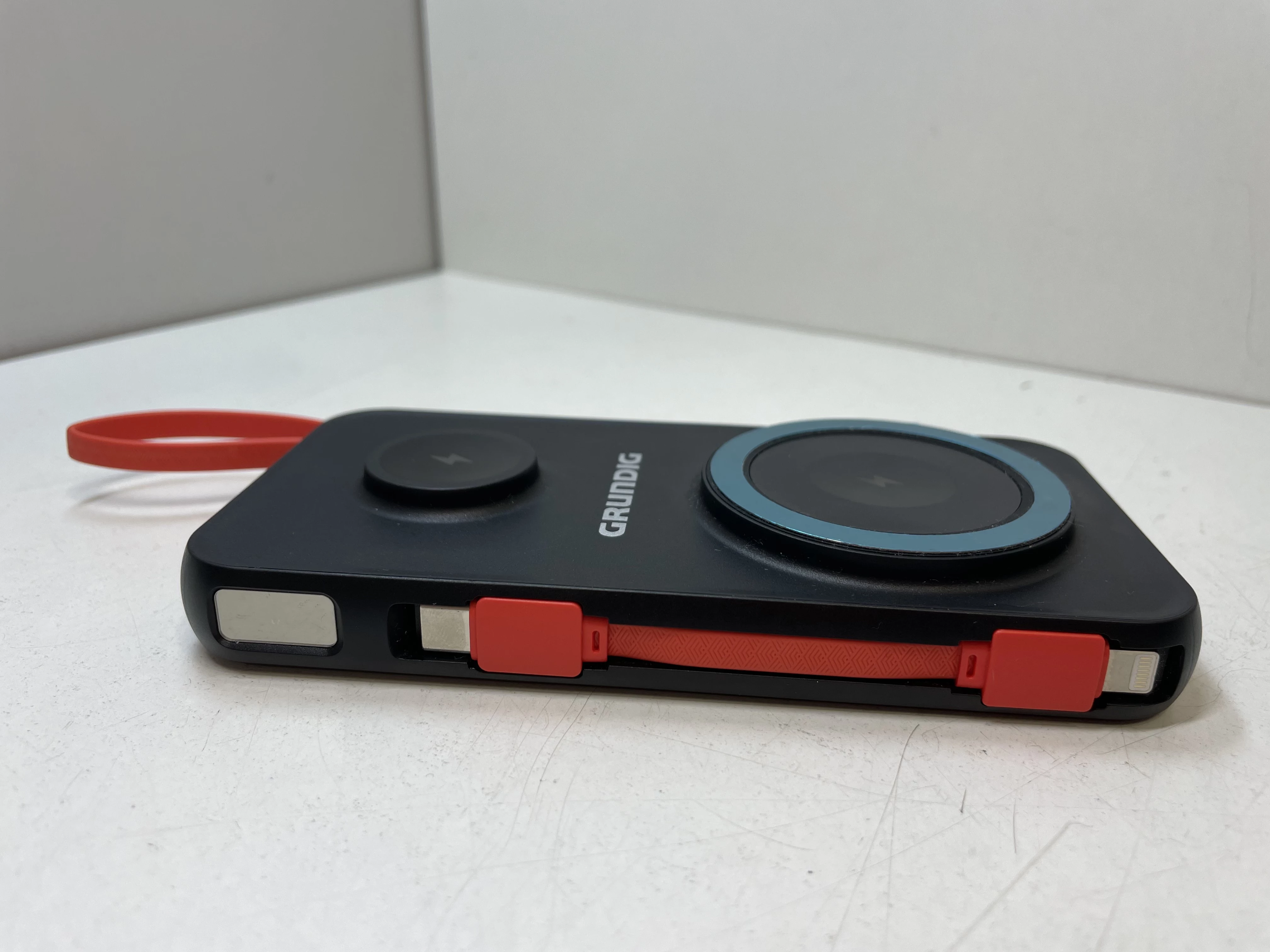 powerbank-grunding-10000mah-2w1-kod-producenta-powerbank-10000mah-225w-qc-30-pd-30-usb-c