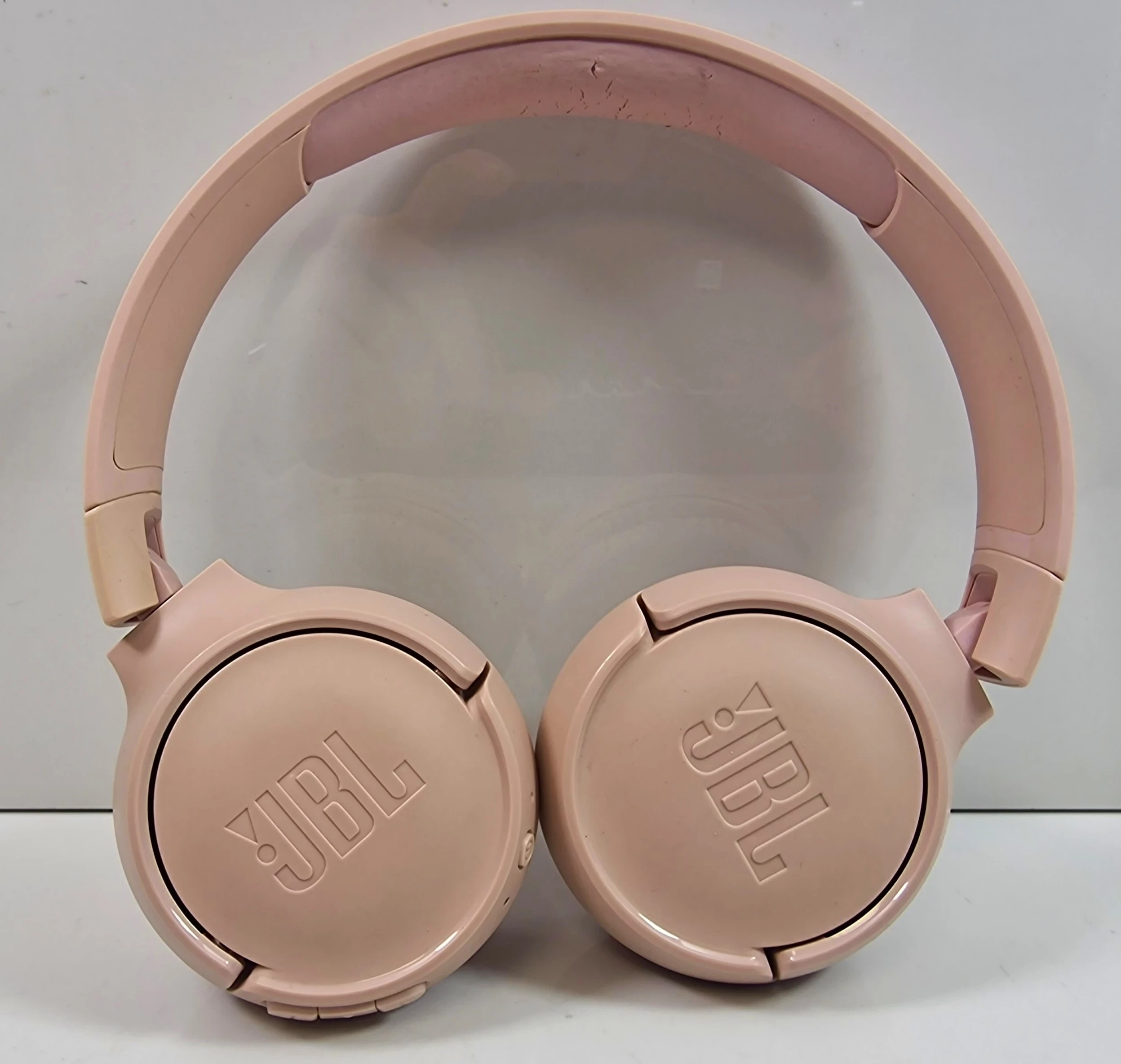 sluchawki-jbl-tune-500bt-rozowe-kurpinskiego-117-poznan-ska-x