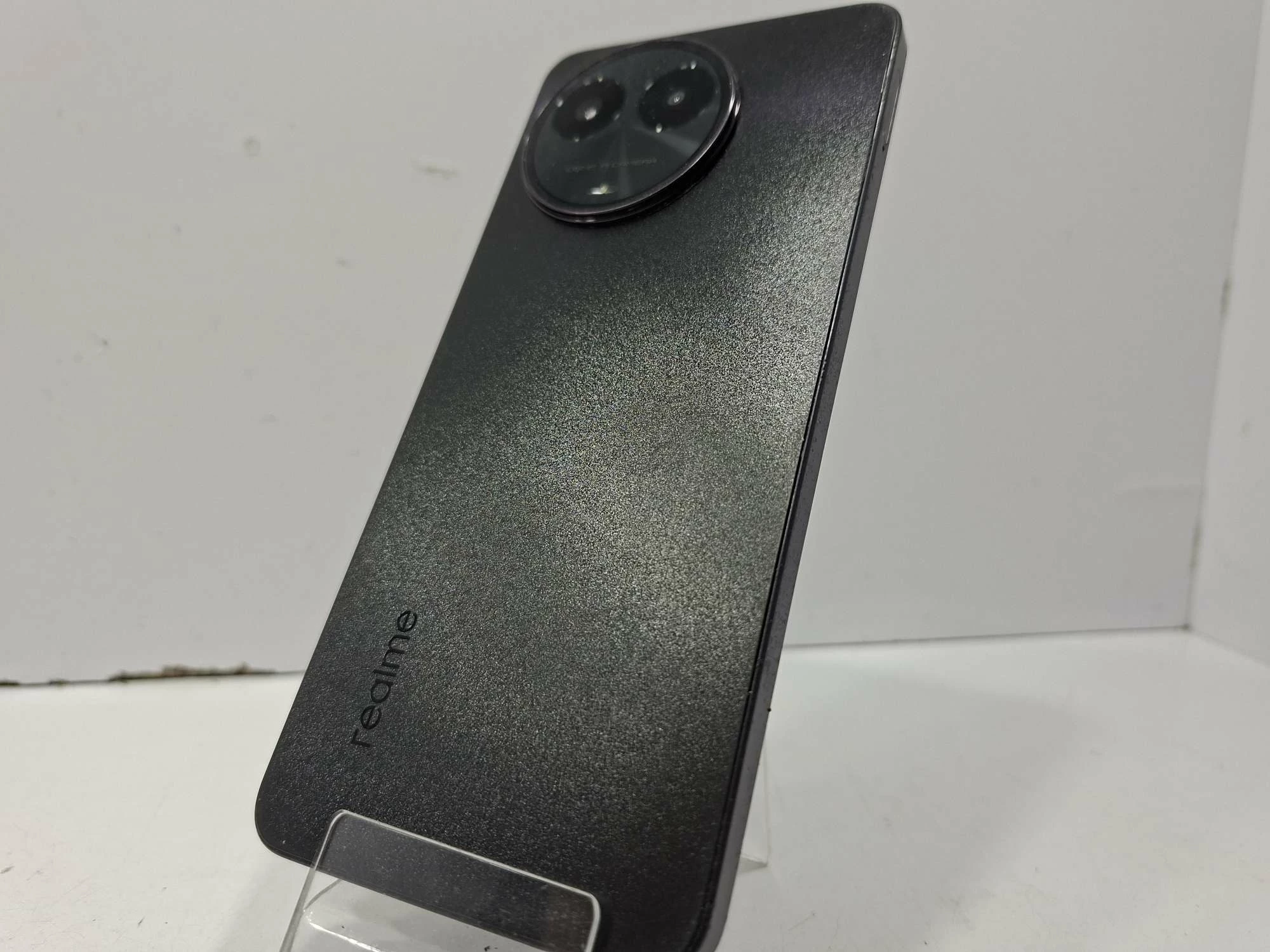 telefon-realme-11-5g-stan-11323-2