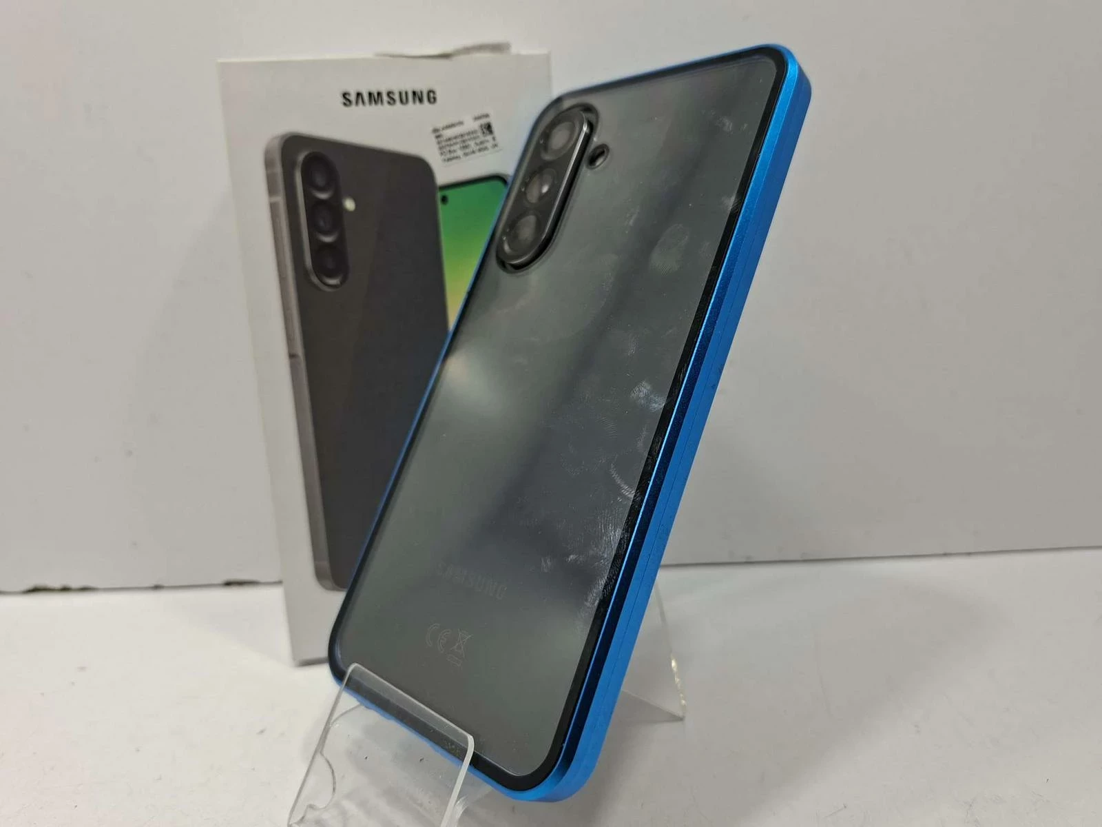 telefon-samsung-a56-stan-11323-2