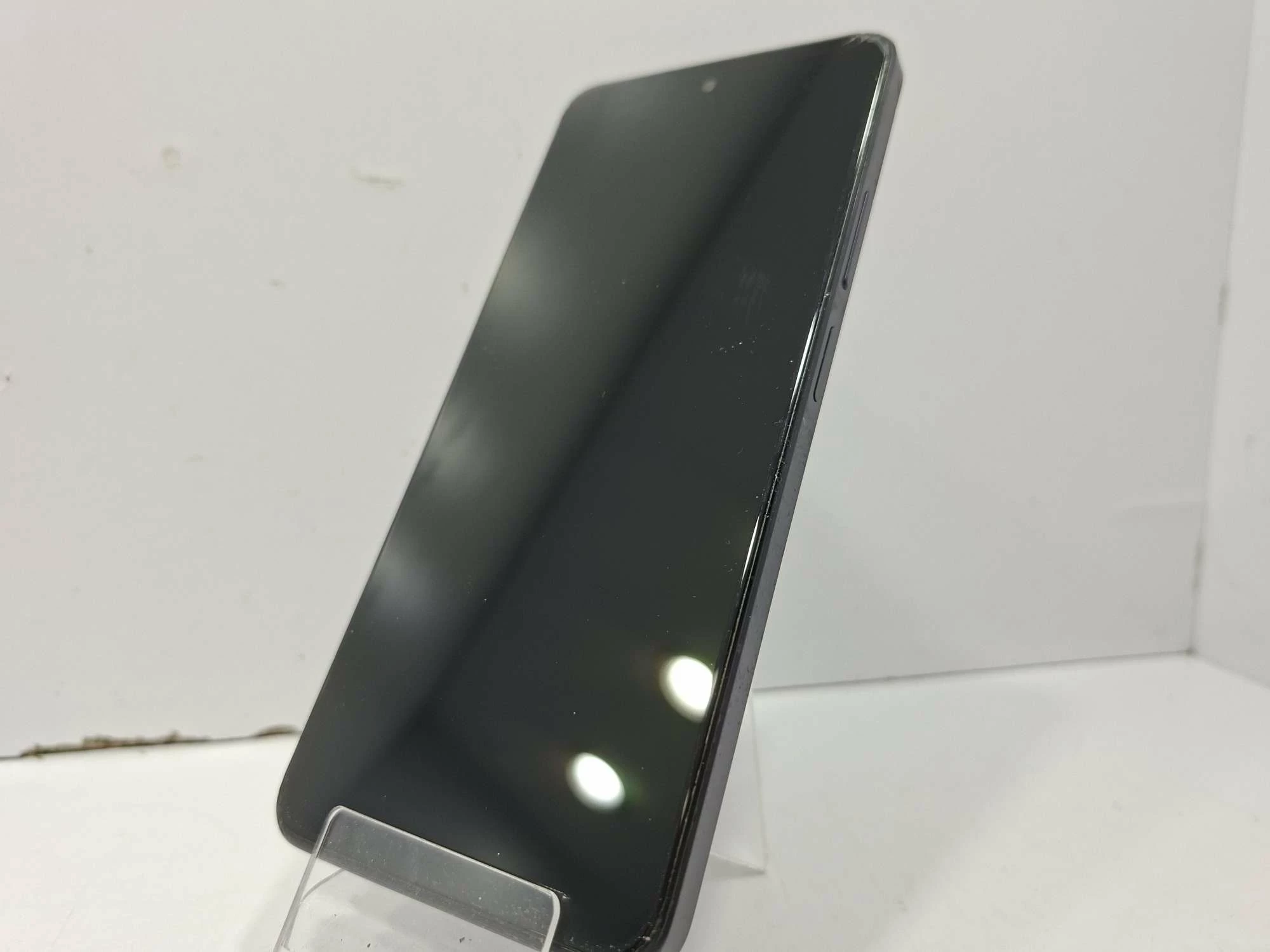 telefon-realme-11-5g-ean-gtin-6941764420243