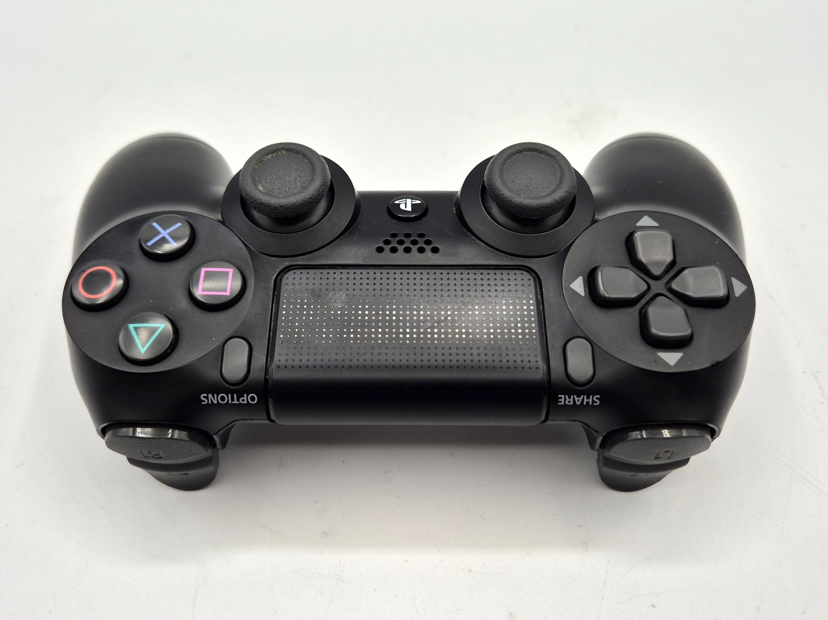 kontroler-pad-do-ps4-czarny-dualshock-4-sposob-podlaczenia-210654-2