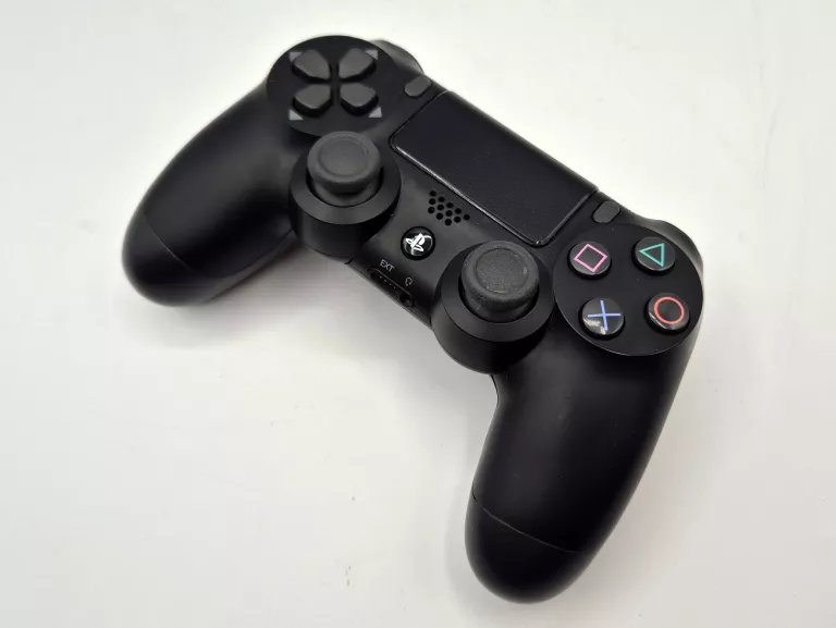 kontroler-pad-do-ps4-czarny-dualshock-4-ean-gtin-5901484364365