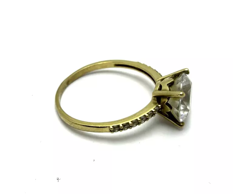 zloty-pierscionek-333-268g-r20-material-15835-2