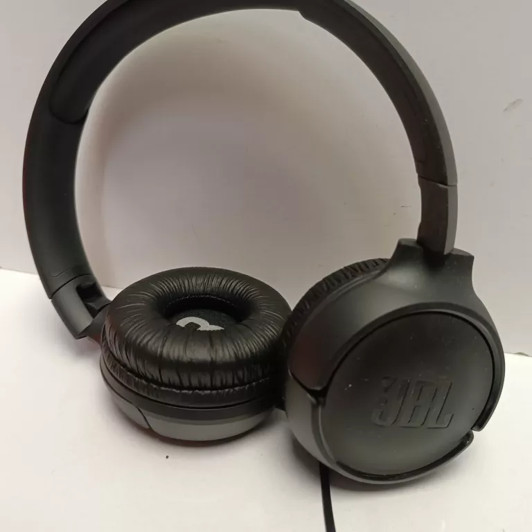 sluchawki-jbl-tune-500-kolor-dominujacy-129357-3