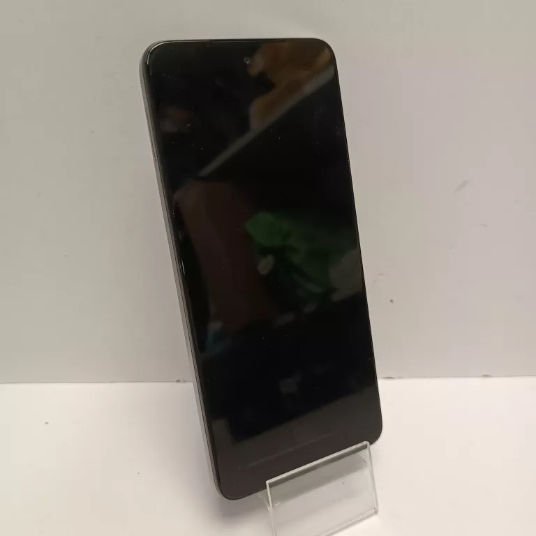 telefon-moto-g15-4128-gb-kod-producenta-pb6e0017pl