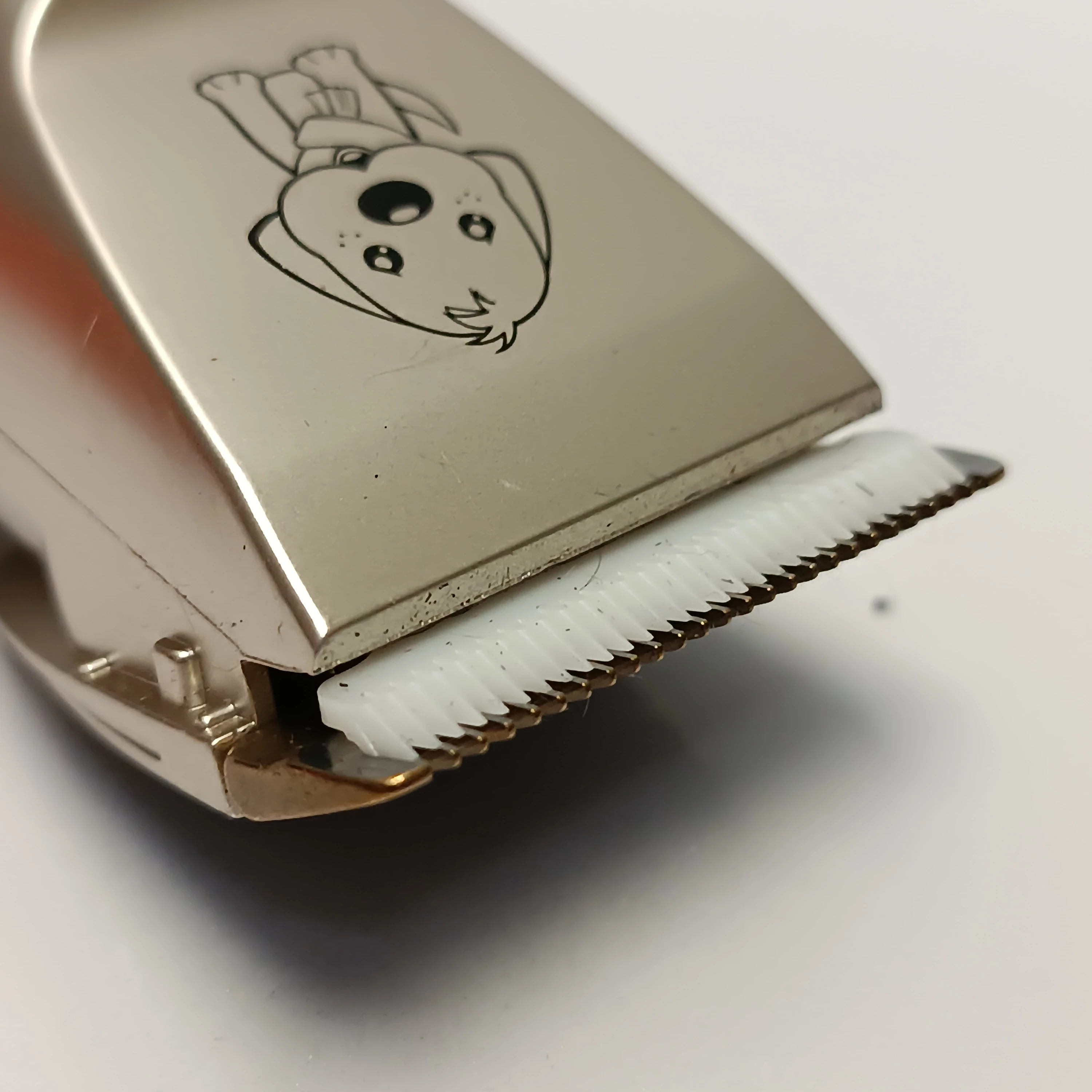 maszynka-do-strzyzenia-psa-professional-pet-clipper-marka-248811-2039735