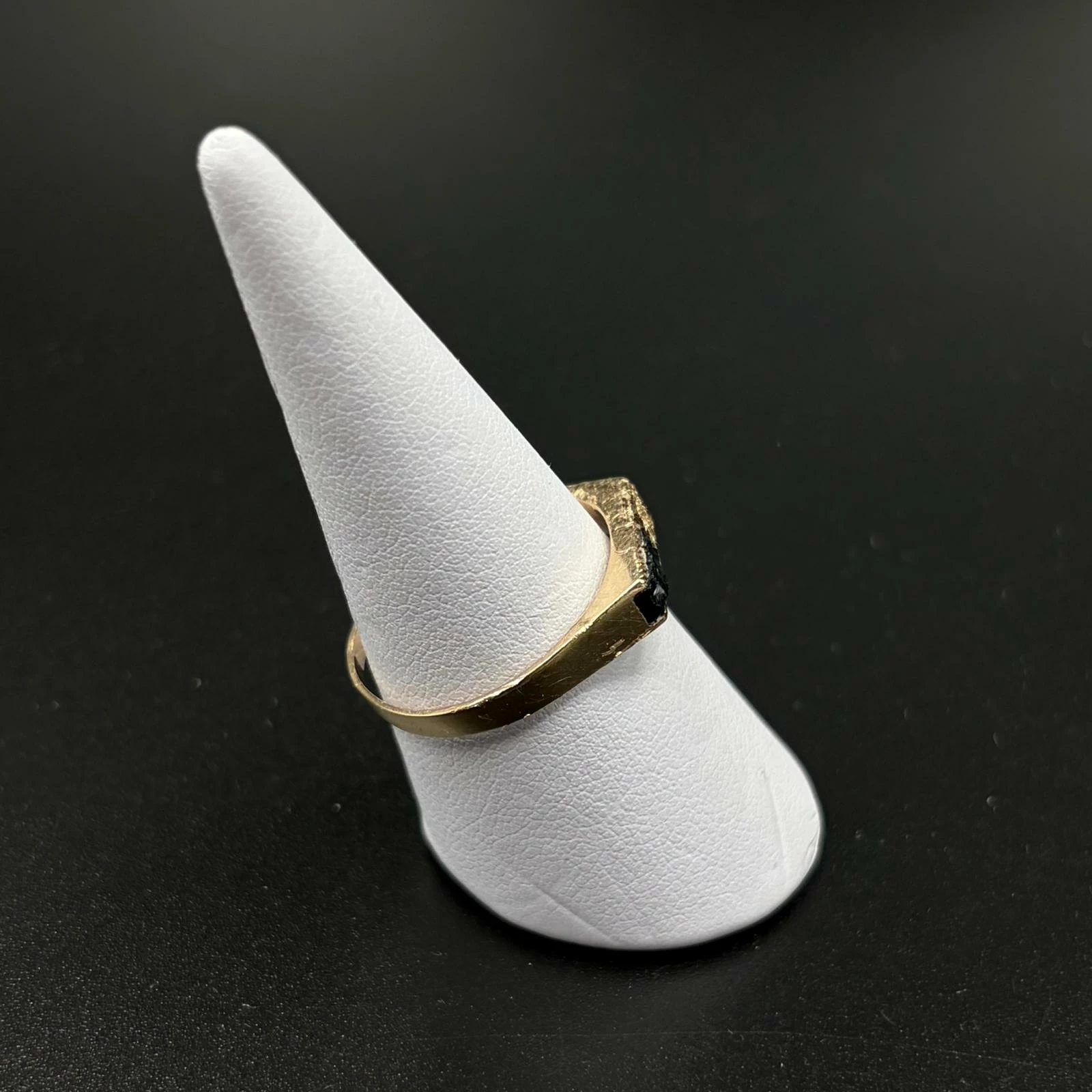 piekny-zloty-pierscionek-z-oczkiem-585-14k-266g-r20-material-15835-2