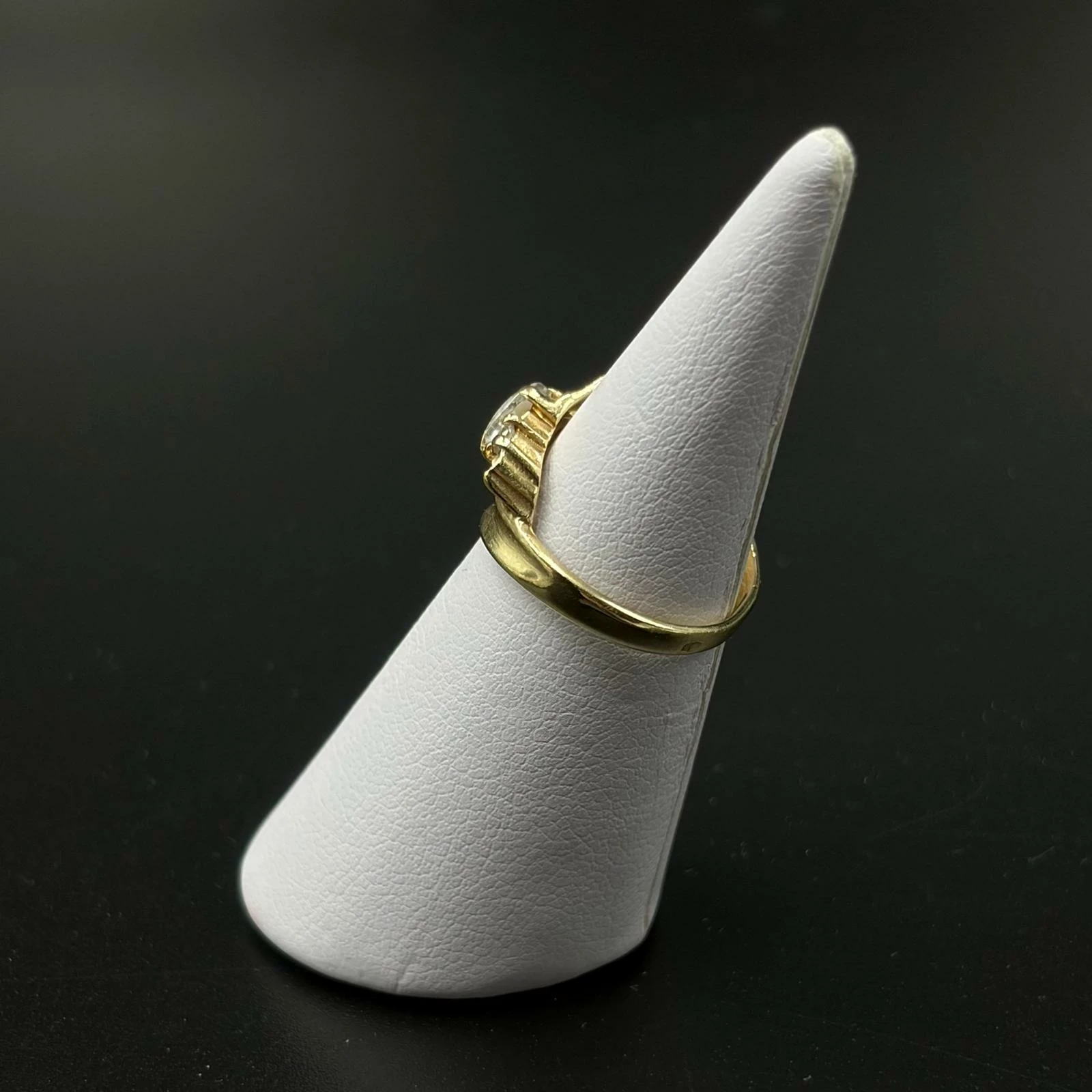 piekny-zloty-pierscionek-z-oczkami-585-14k-268g-r8-material-15835-2