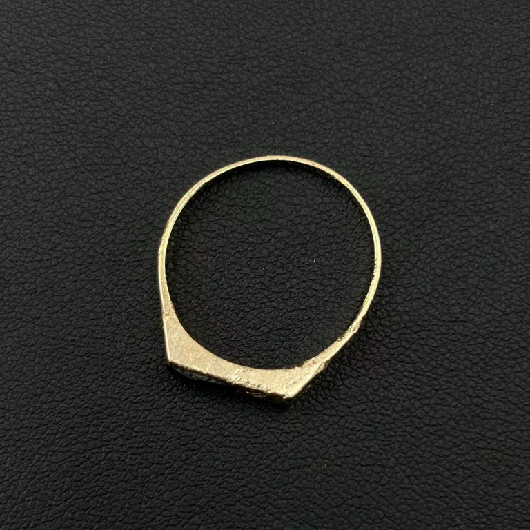 piekny-zloty-pierscionek-z-oczkiem-585-14k-266g-r20-stan-11323-2