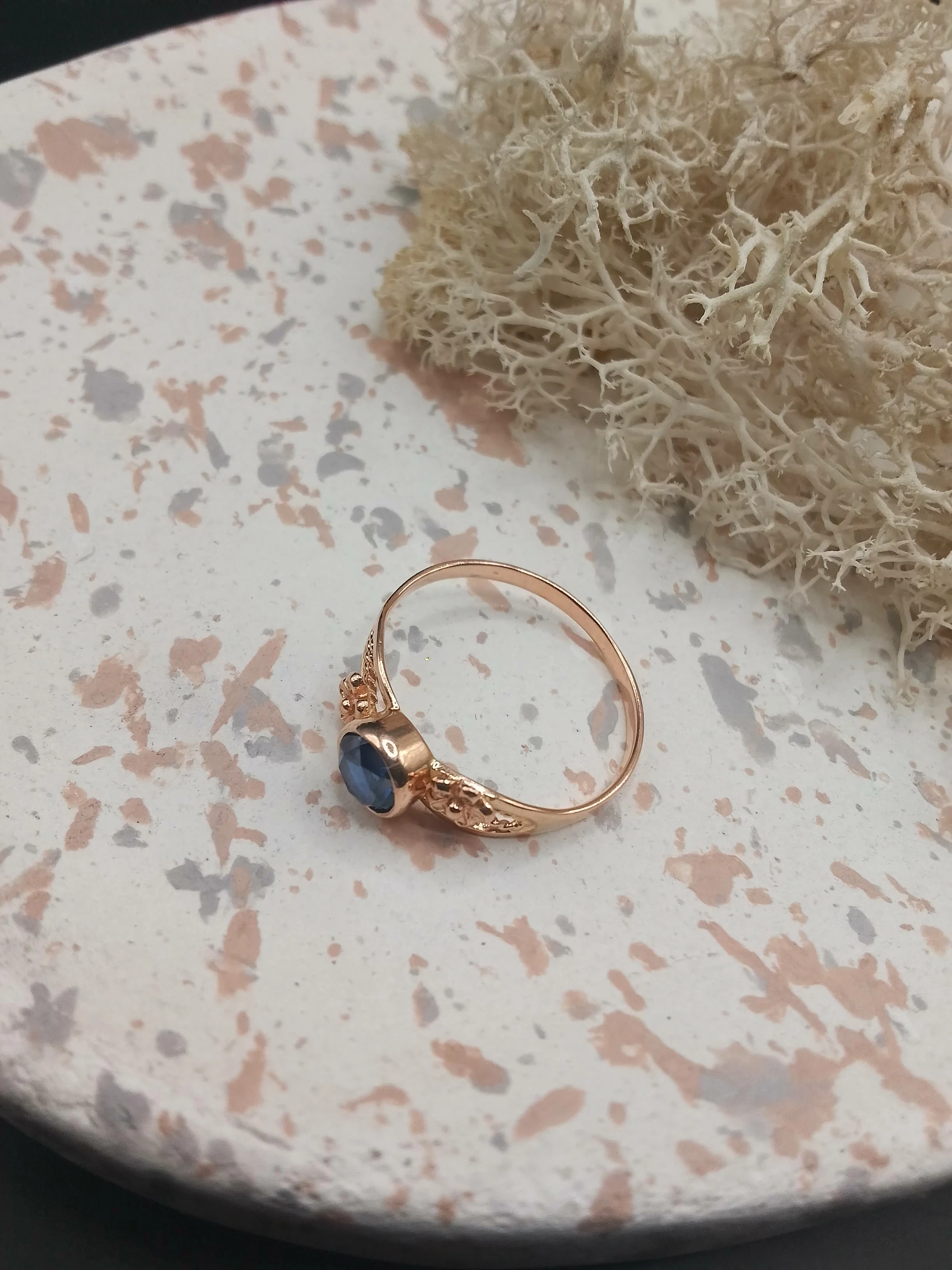 zloty-pierscionek-z-niebieskim-oczkiem-rozmiarsrednica-wew-mm-372-20